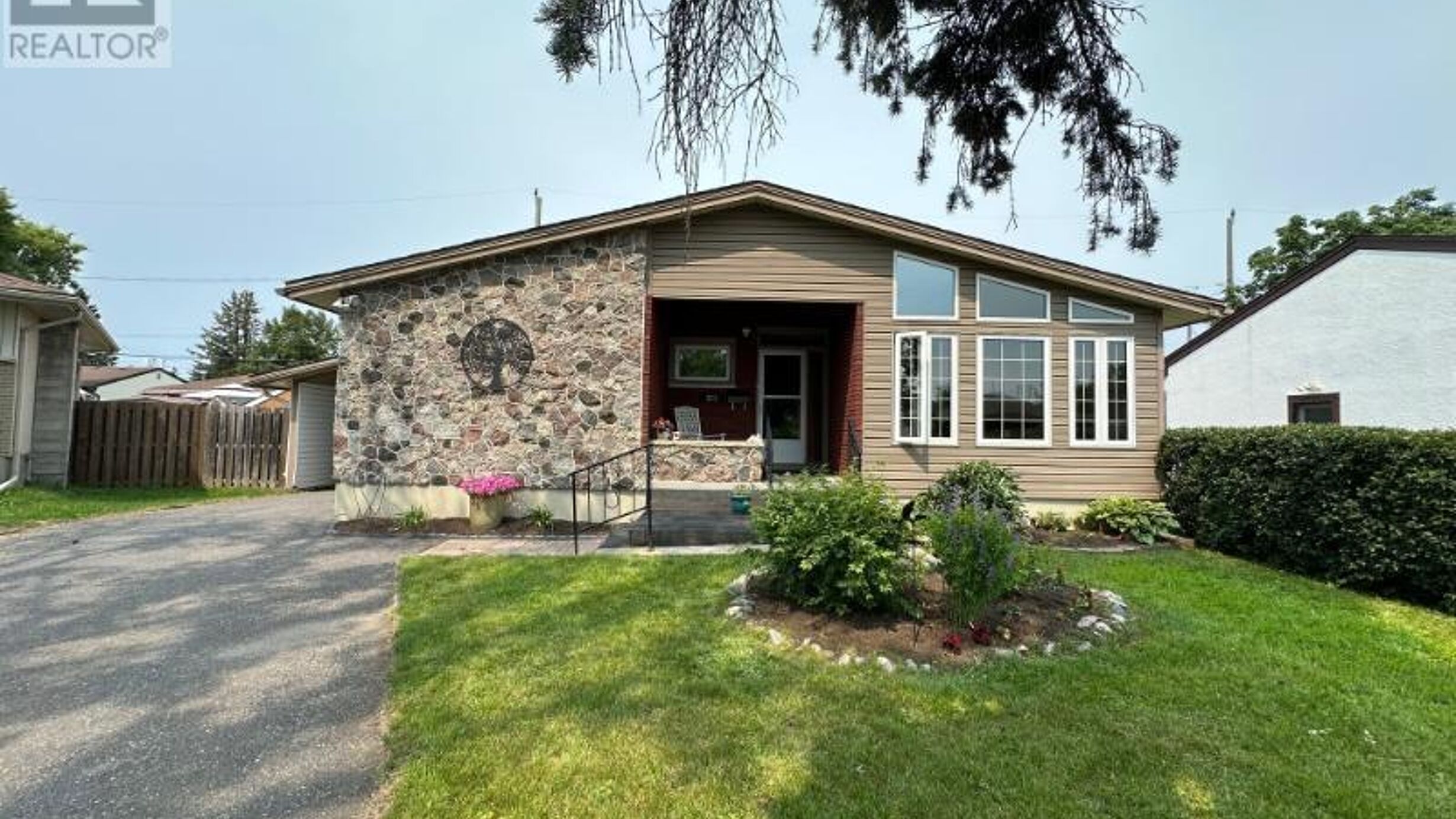 323 Sillesdale CRES Image