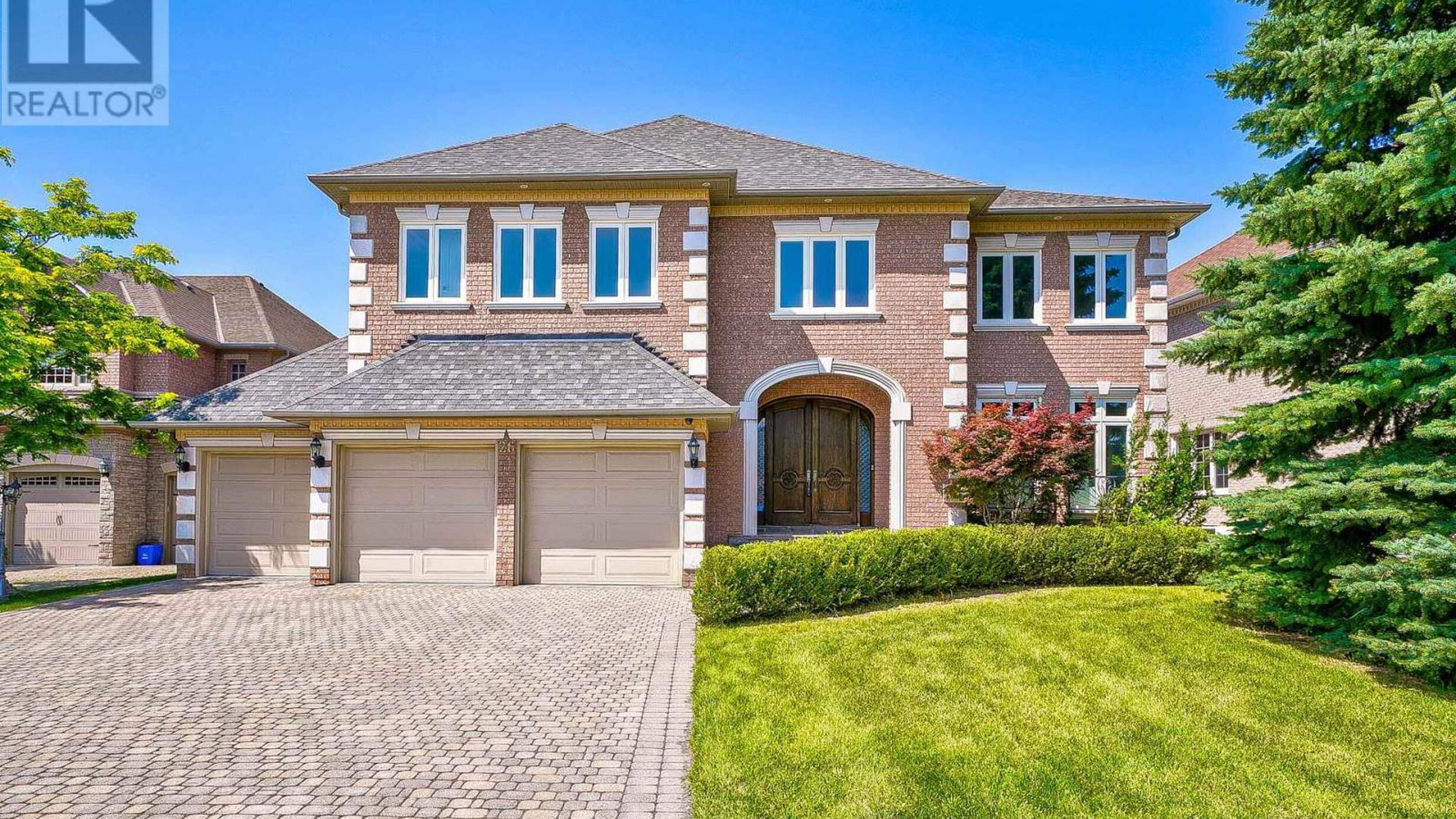 26 CLARENDON DRIVE Image