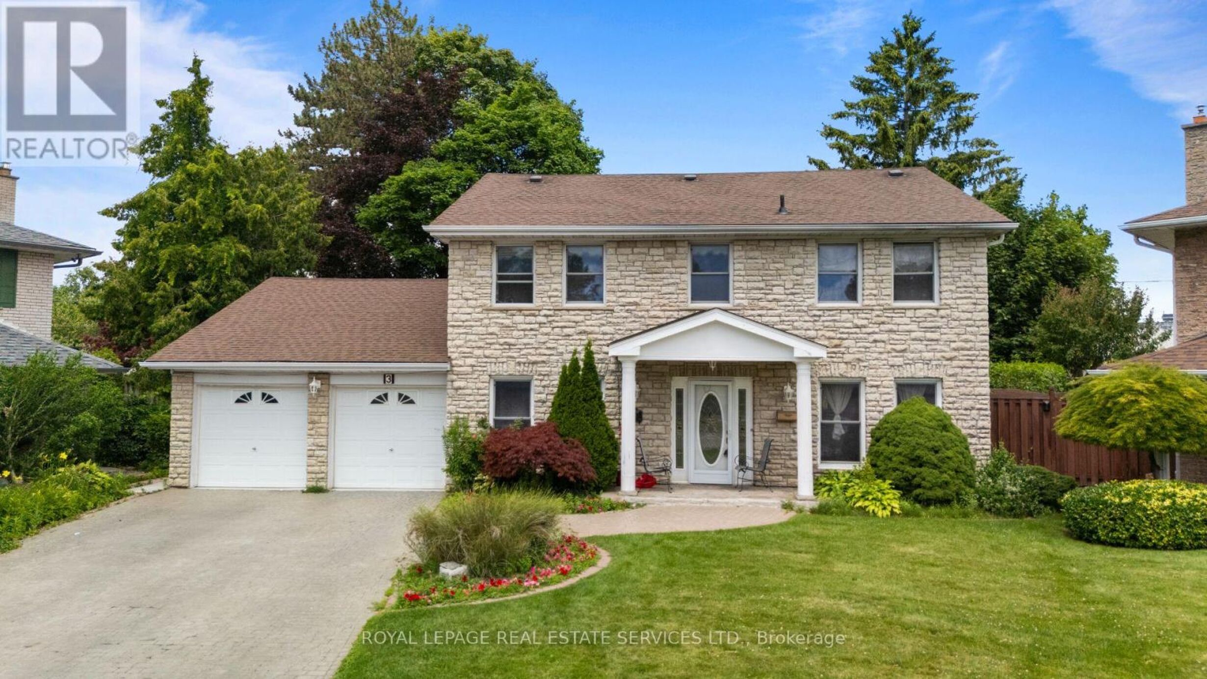 3 ASHMILL COURT Image