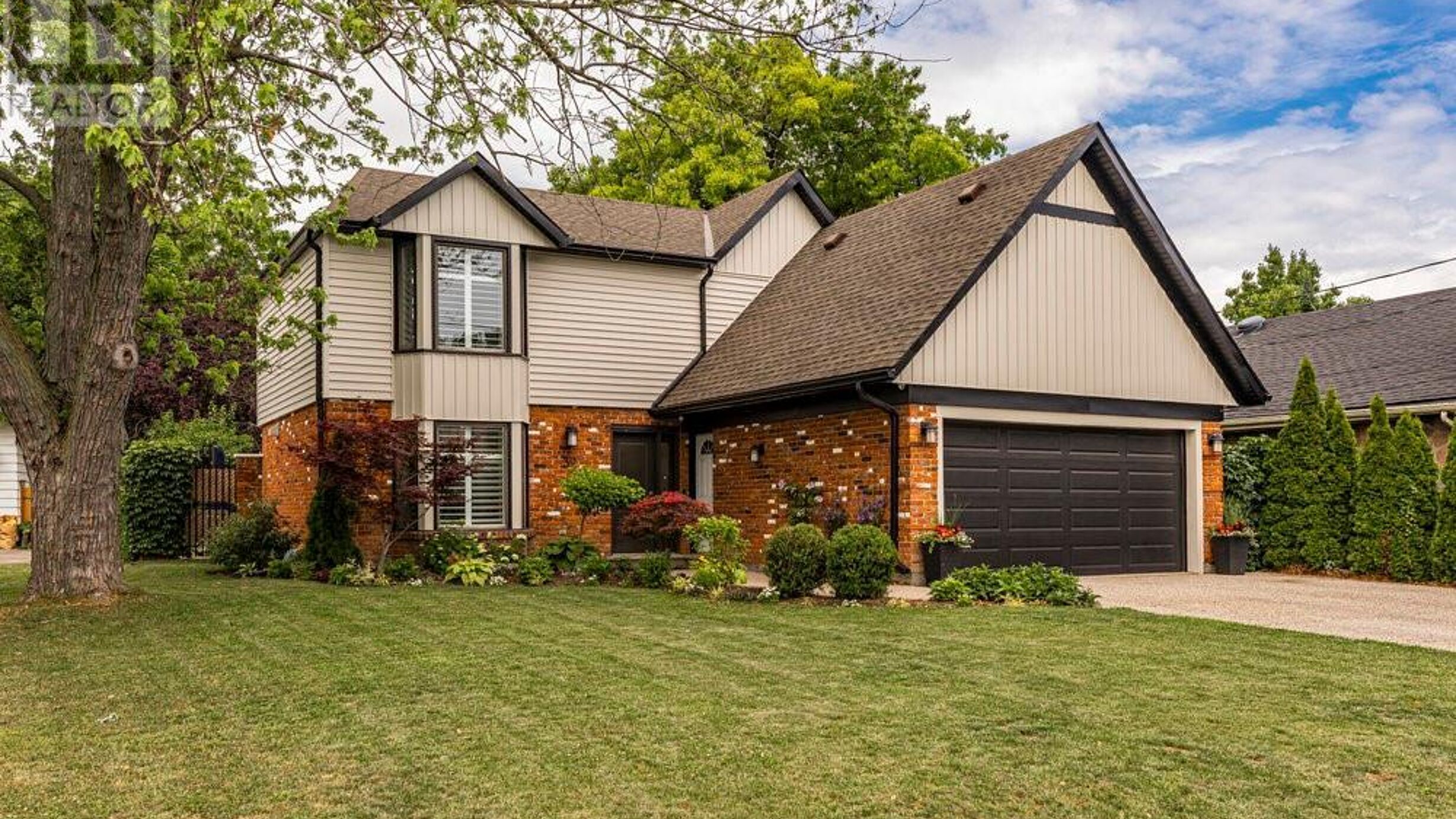 32 GALBRAITH Drive Image
