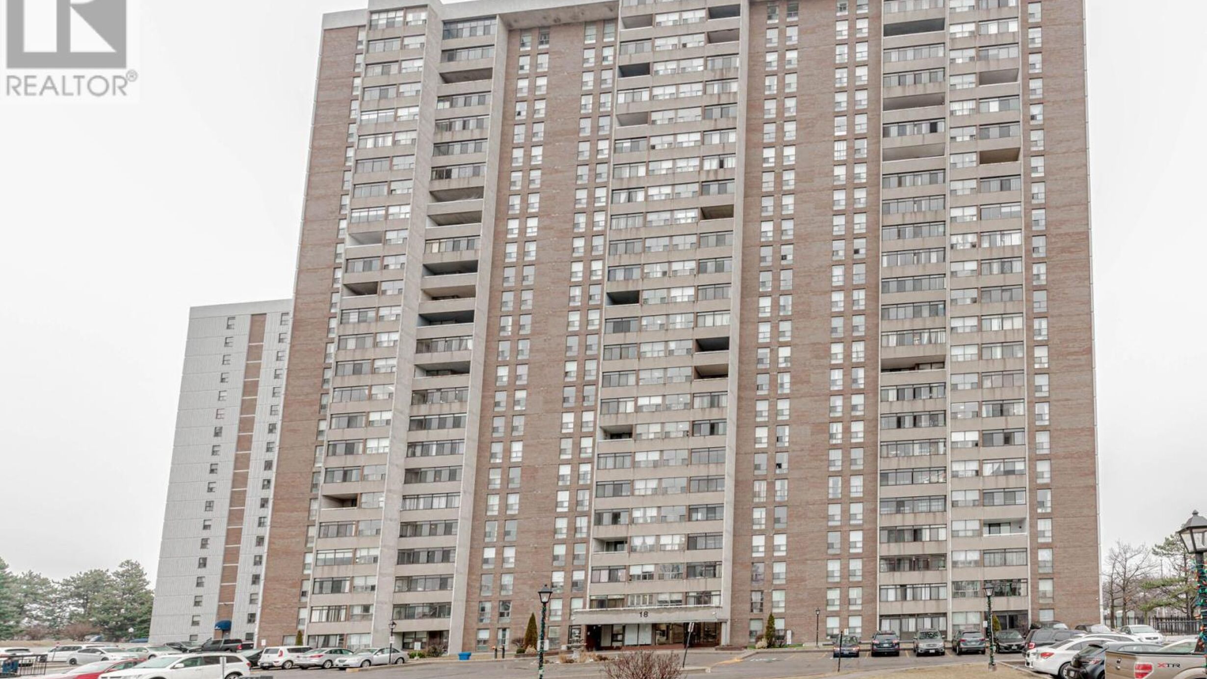 304 - 18 KNIGHTSBRIDGE ROAD Image