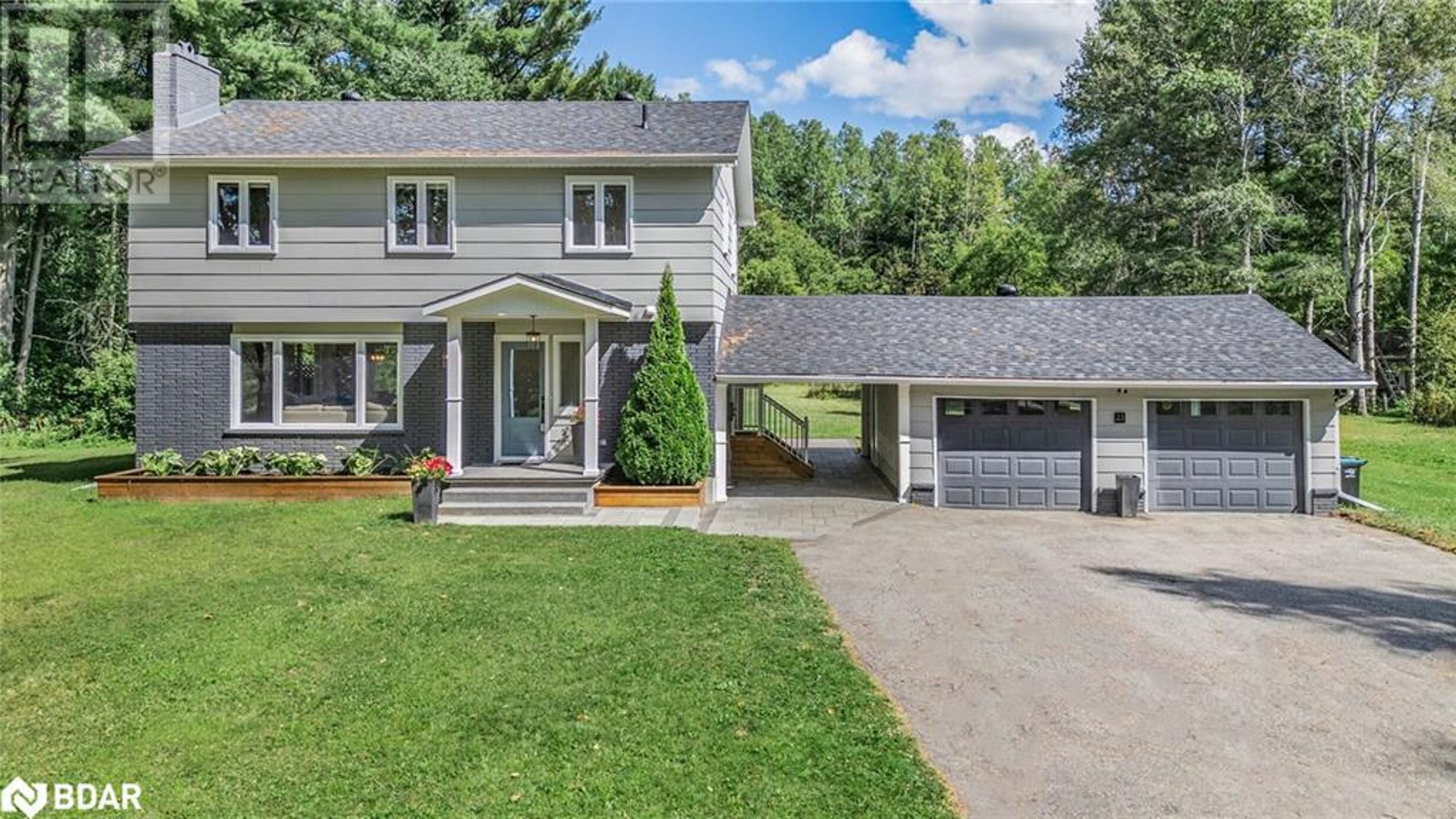 23 LAMERS Road Image