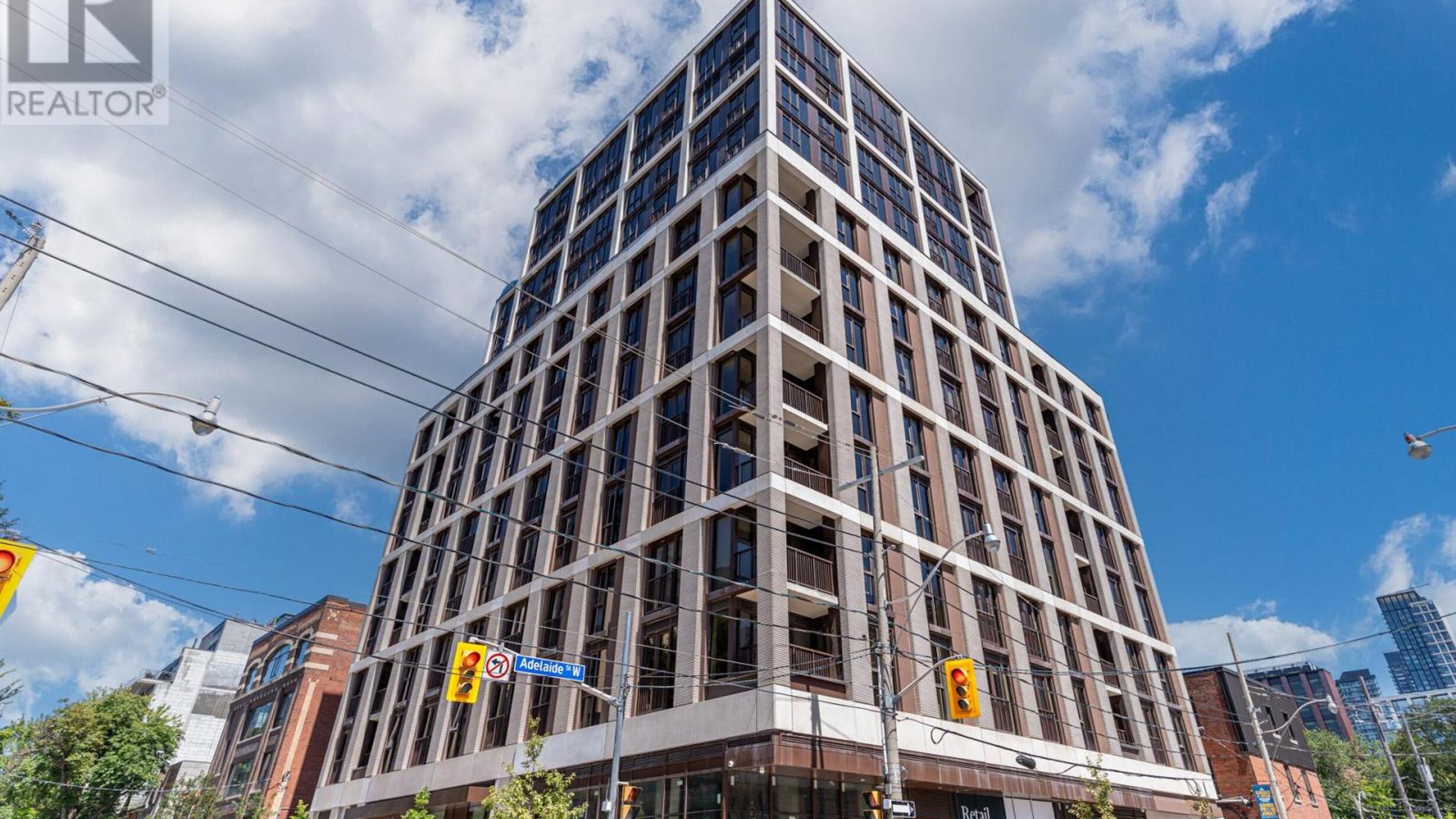 903 - 123 PORTLAND STREET Image