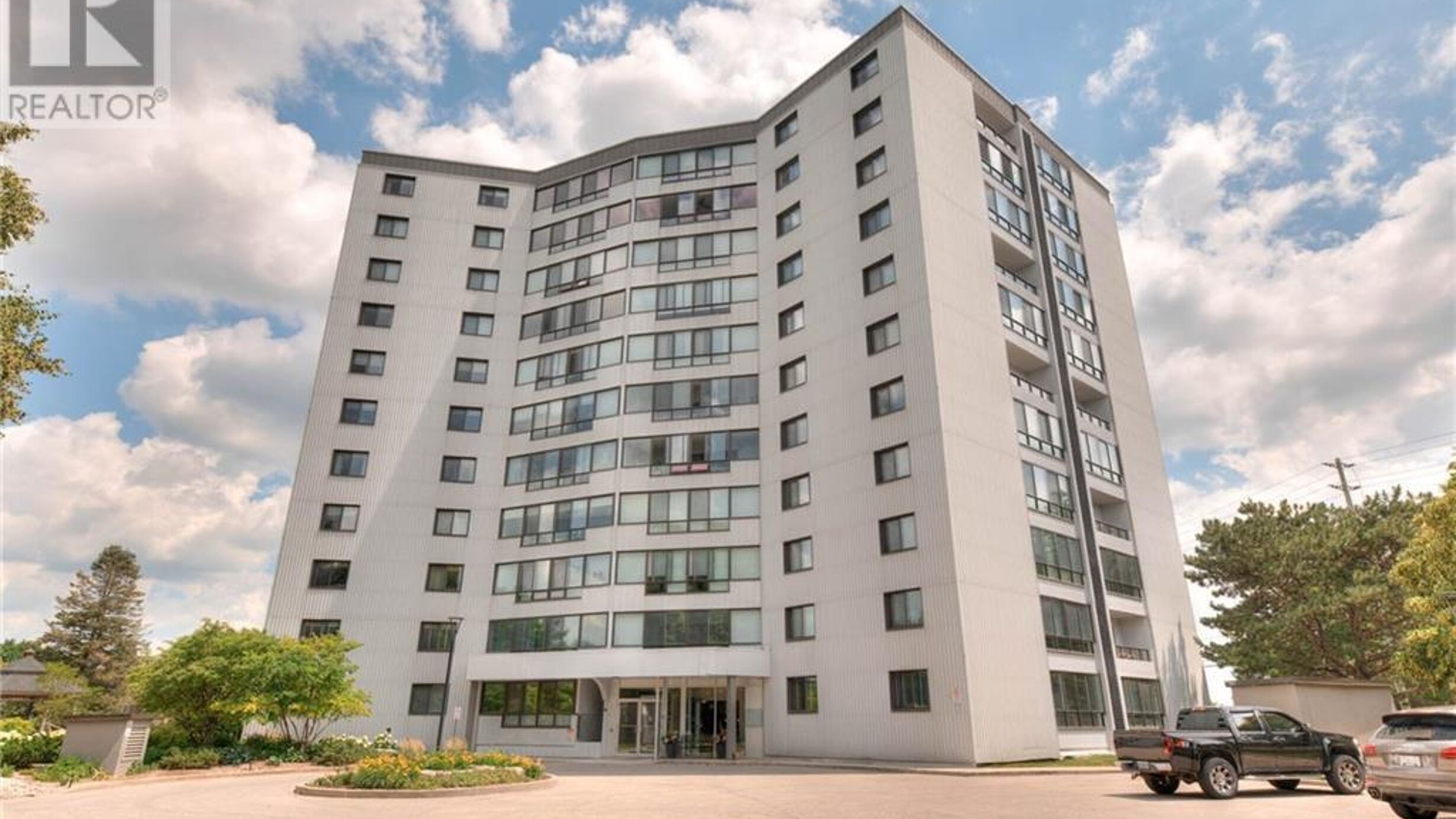 250 GLENRIDGE Drive Unit# 606 Image