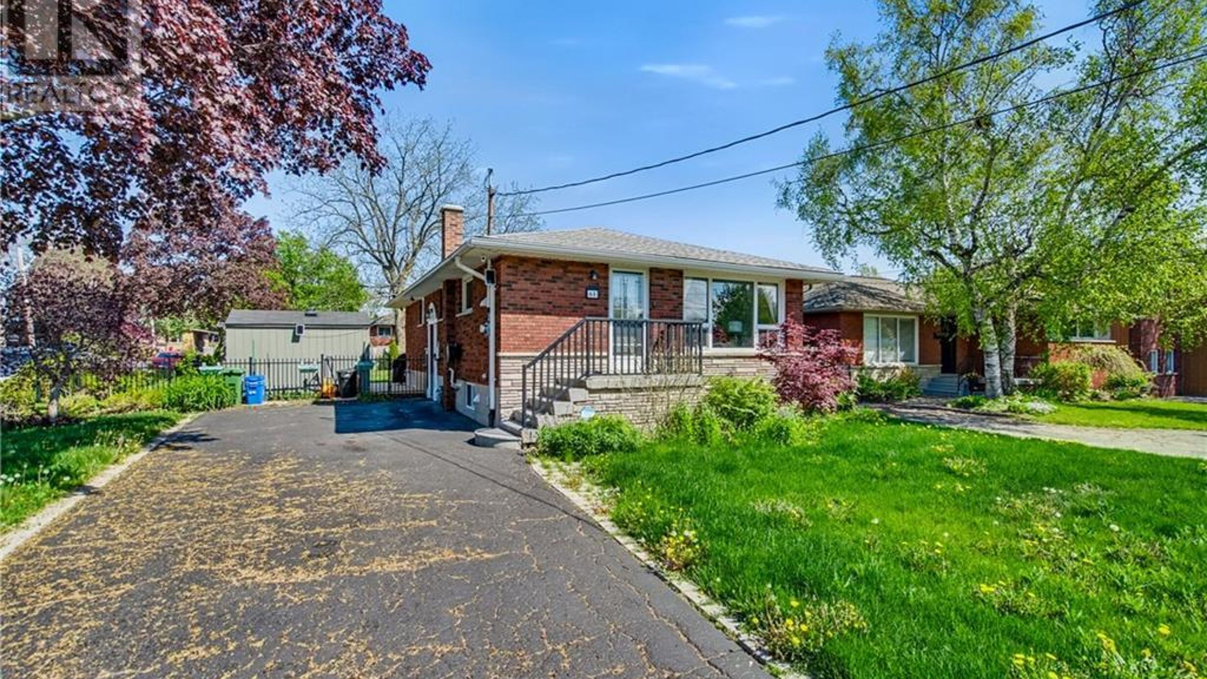 61 FISHER Crescent Image