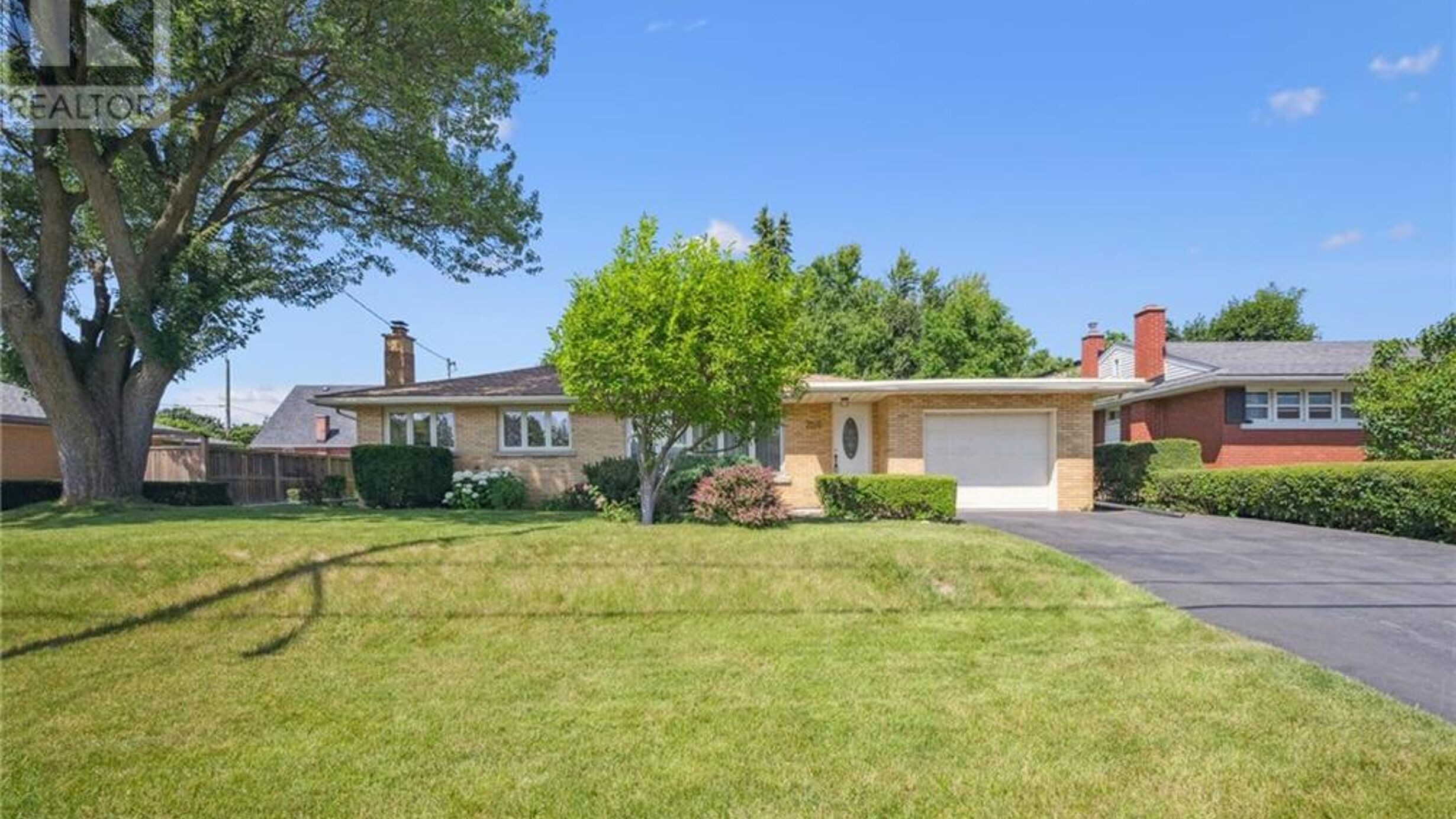 286 CONNAUGHT Street Image