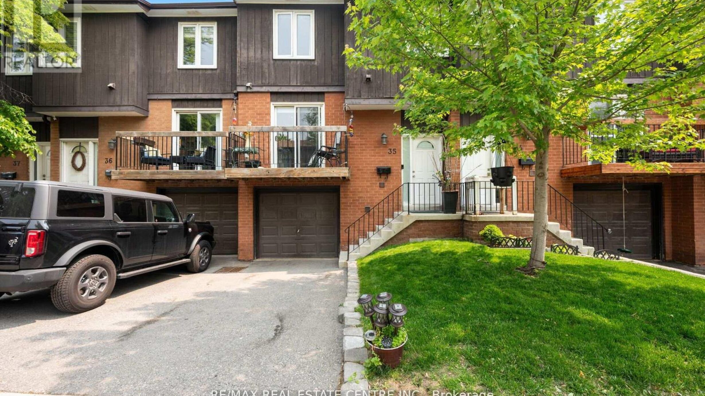 35 - 750 BURNHAMTHORPE ROAD E Image