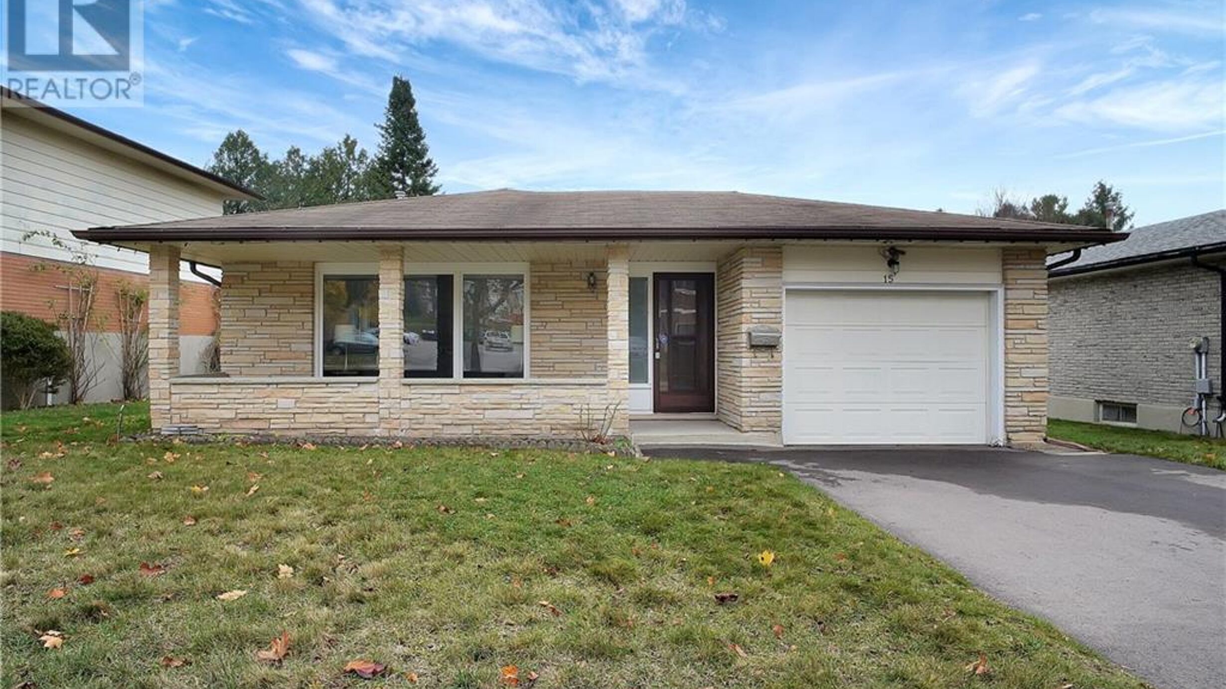 15 CHERRY HILL Drive Image