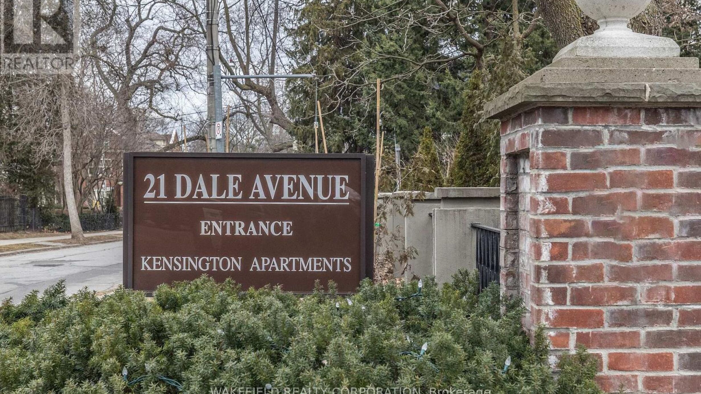 836 - 21 DALE AVENUE Image