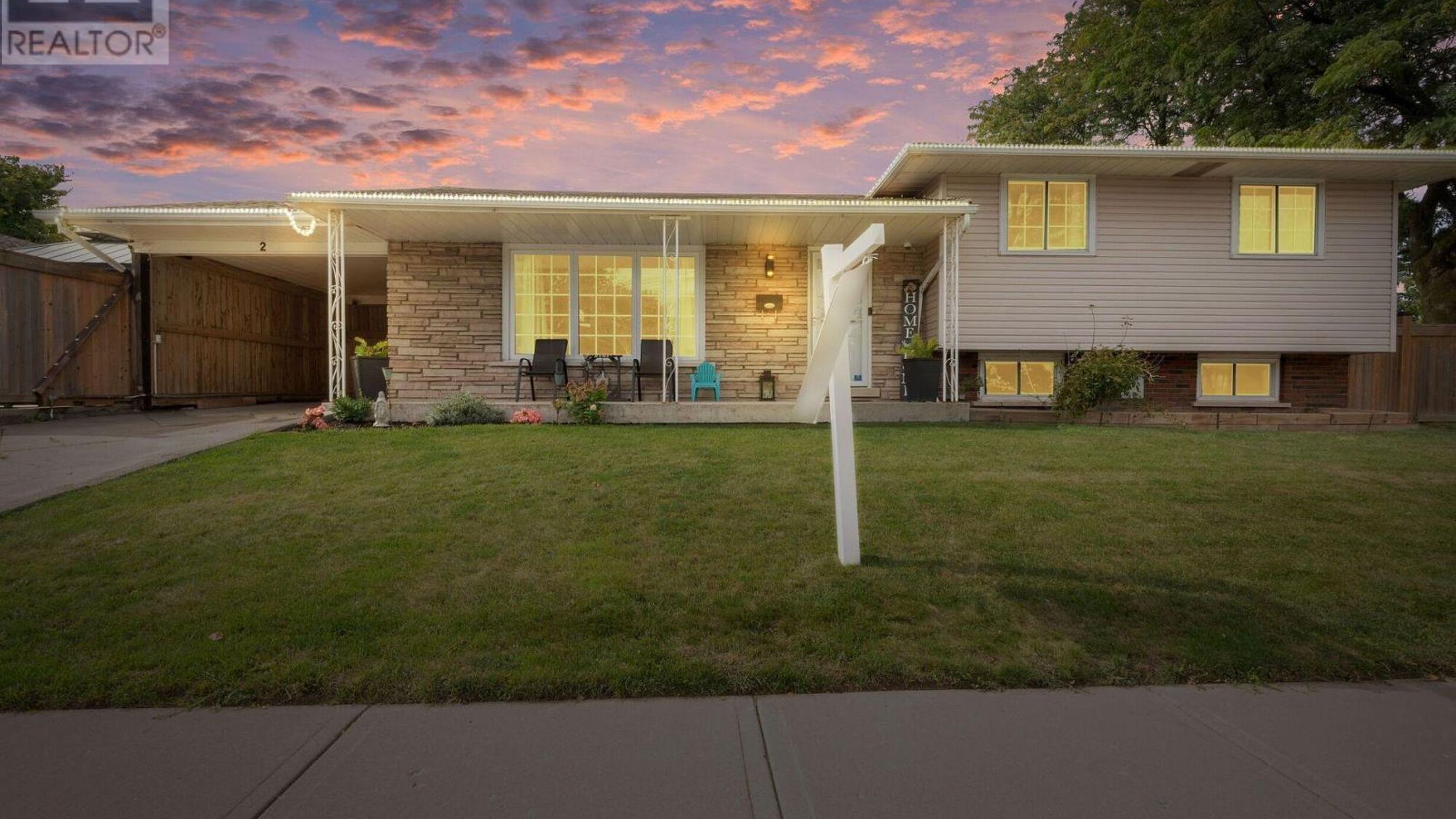2 MAITLAND AVENUE Image