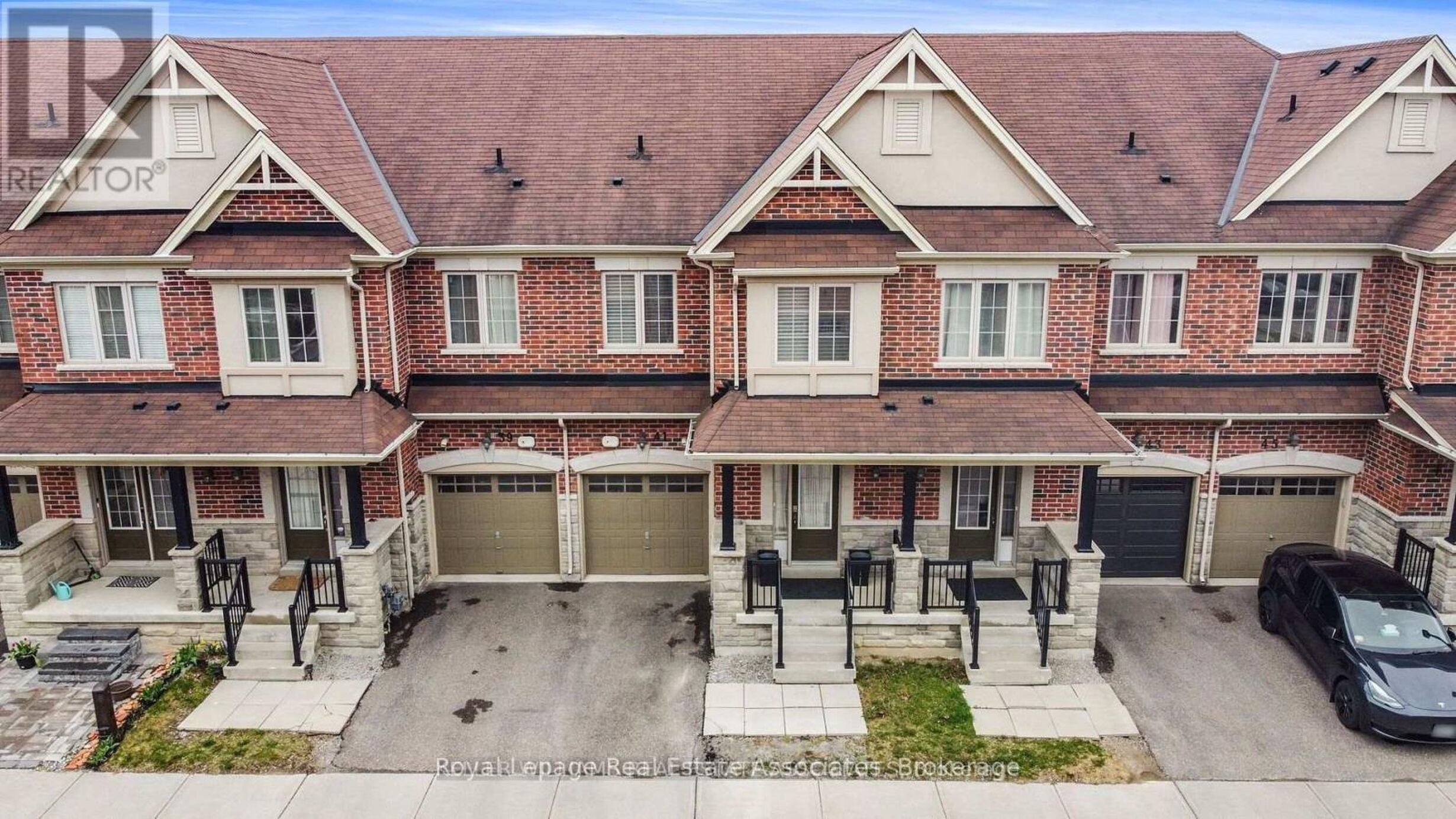 41 MAZARINE LANE N Image