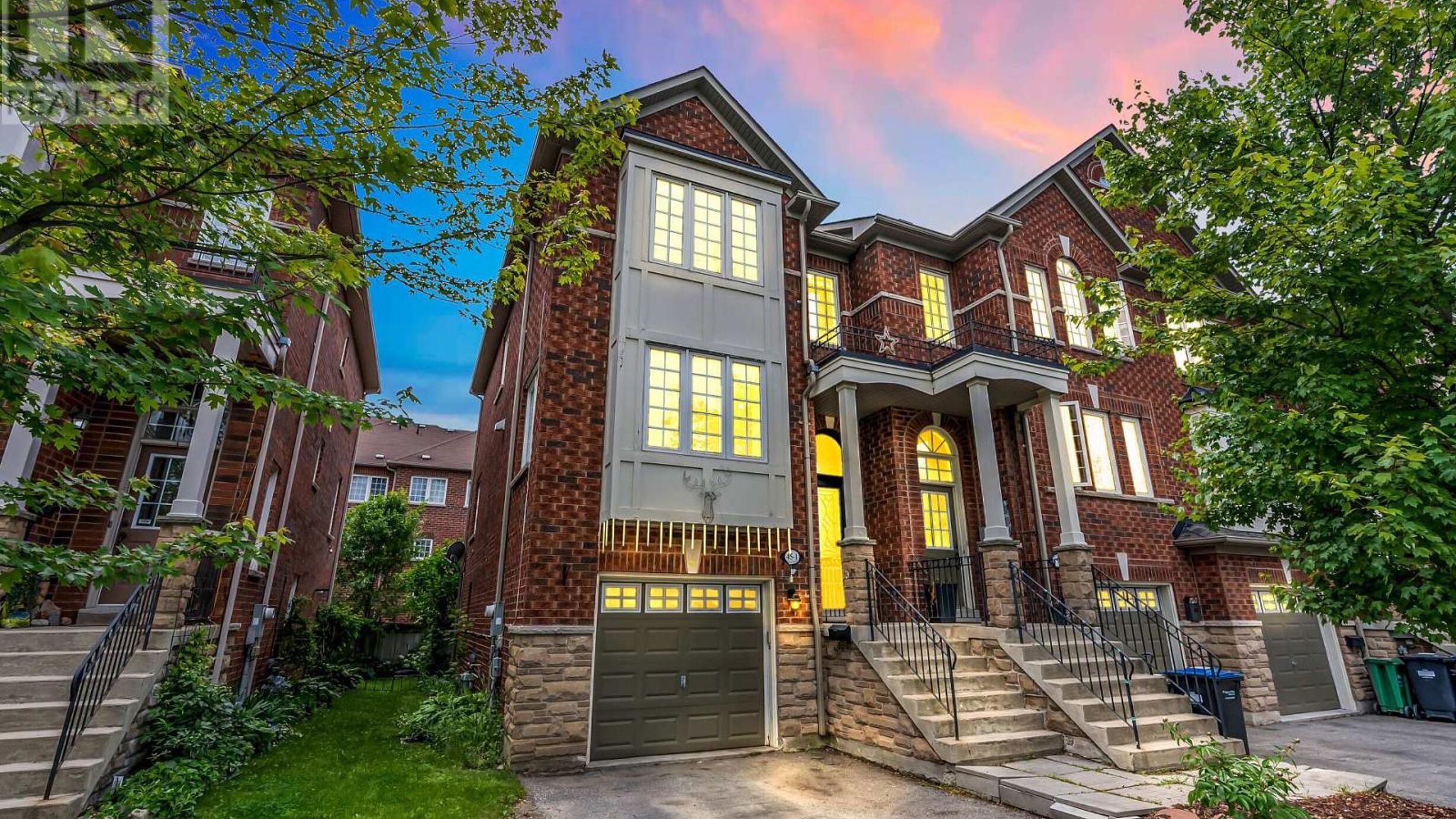 45 1-MCMURCHY AVENUE N Image
