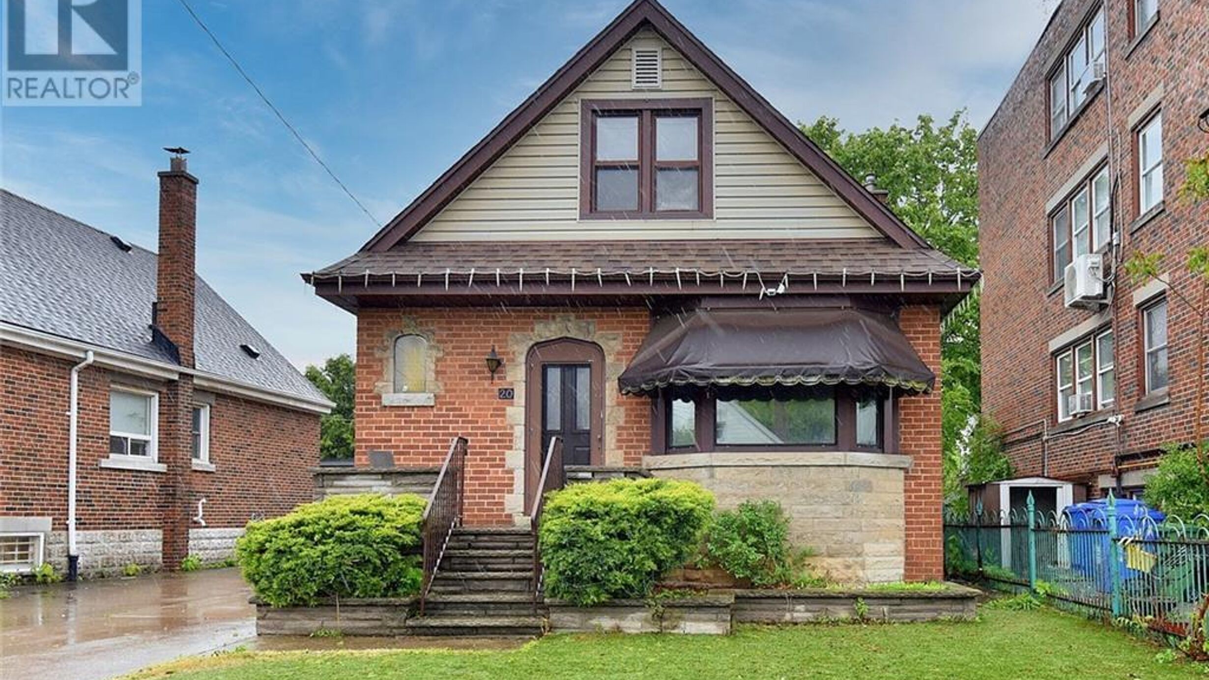 20 CROSTHWAITE Avenue S Image