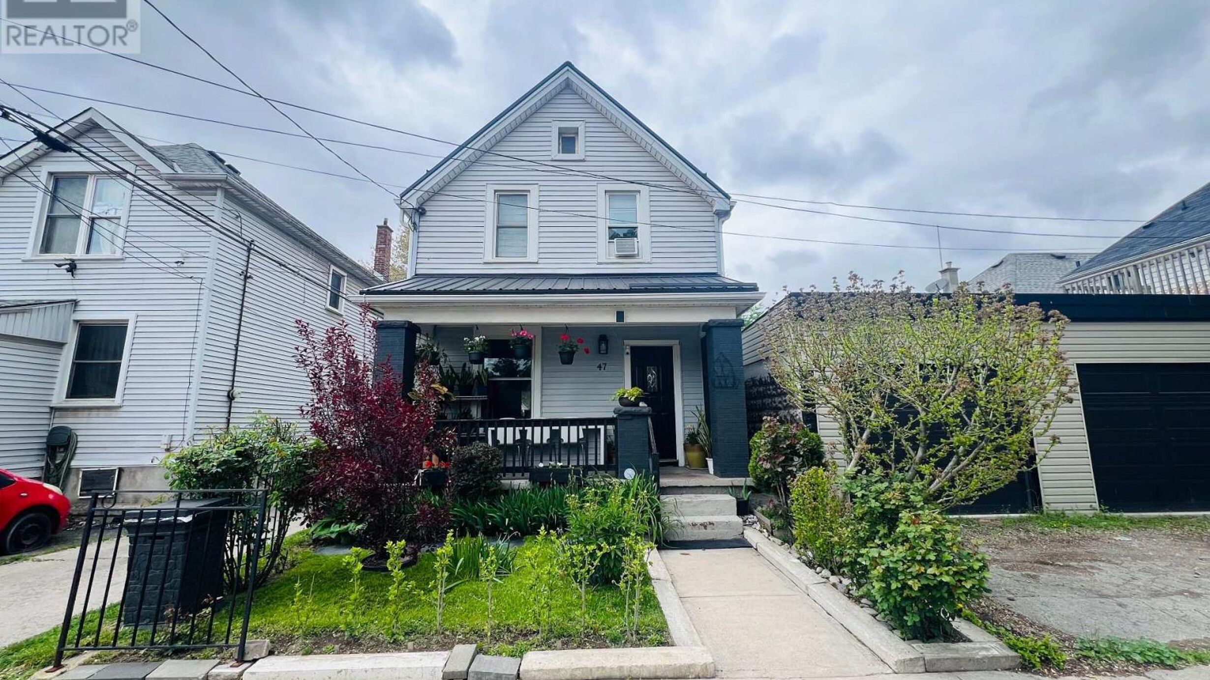47 DOUGLAS AVENUE Image