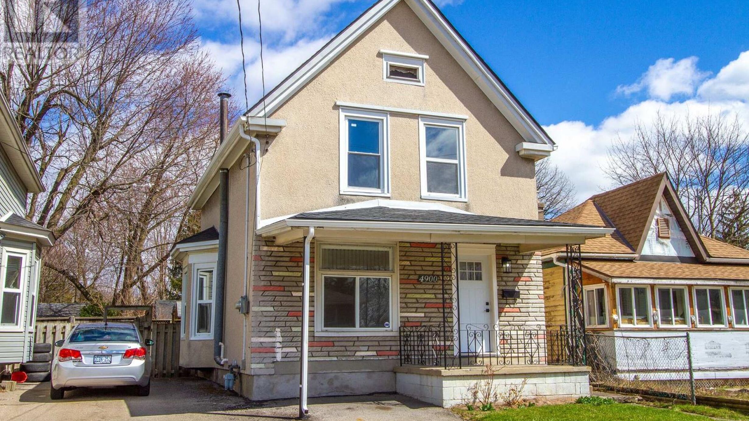 4900 ST CLAIR AVENUE Image