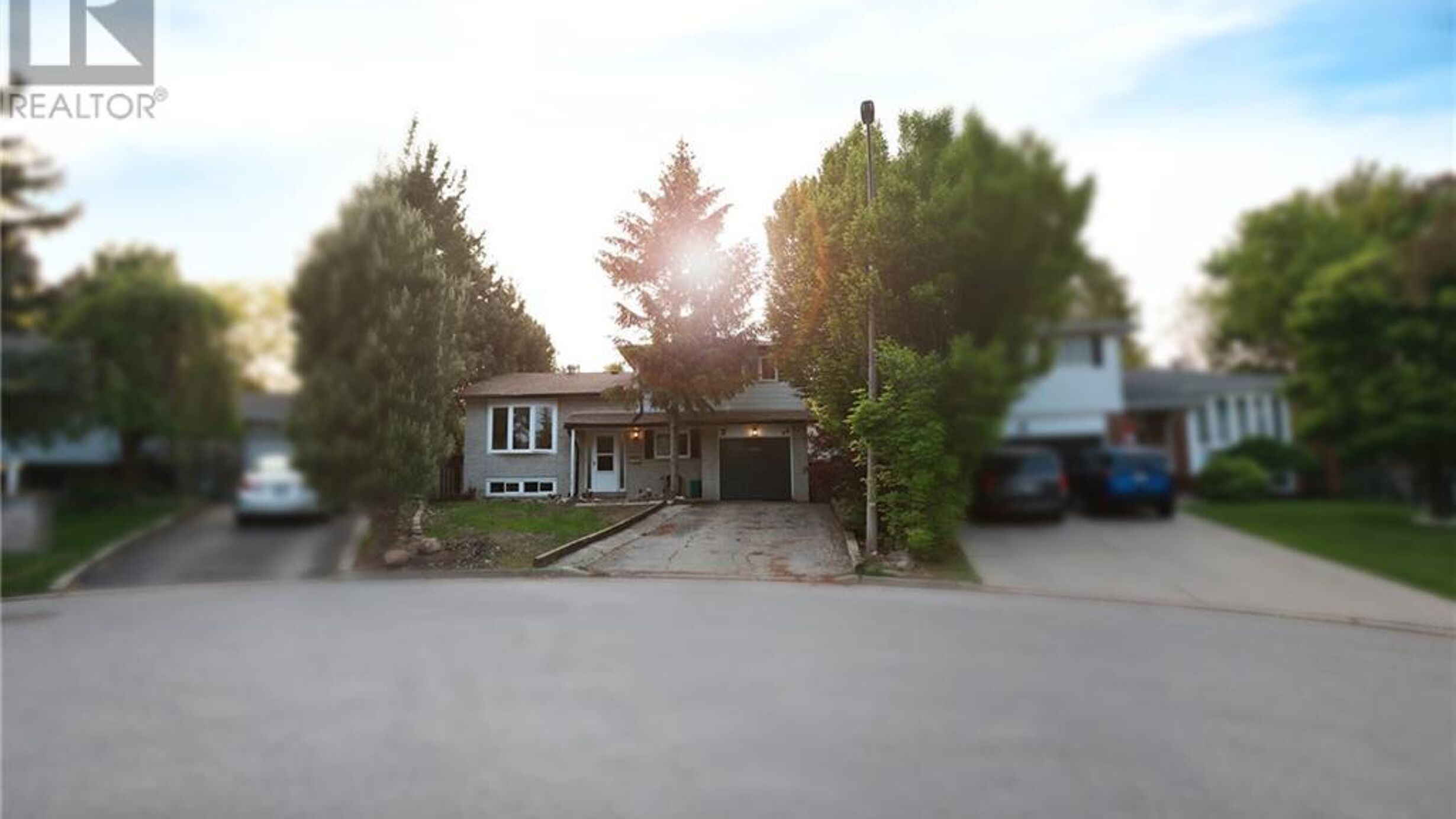 1379 CHRISTINA Court Image