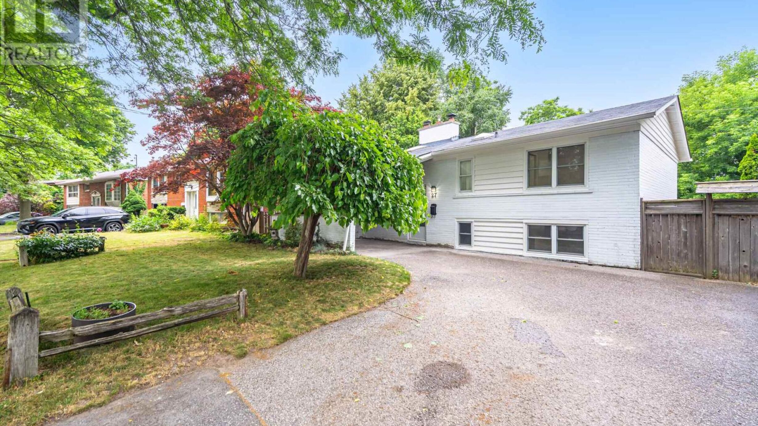27 BENLEIGH DRIVE Image