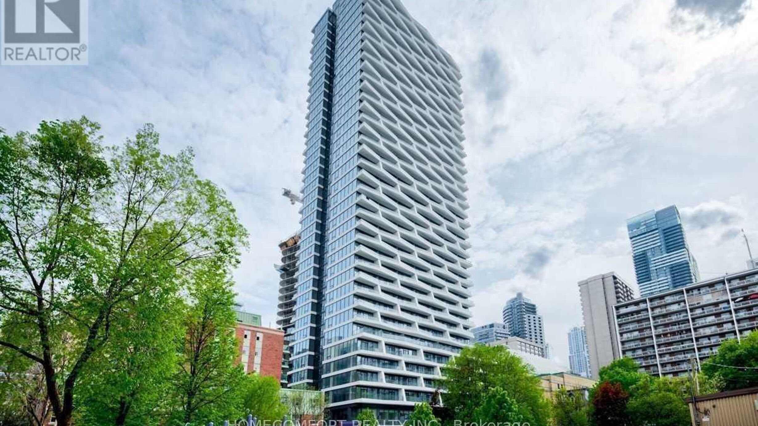 621 - 85 WOOD STREET Image