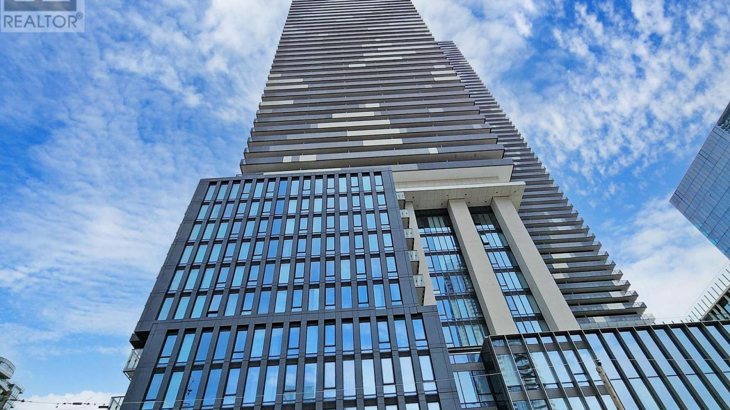 4605 - 55 COOPER STREET Image