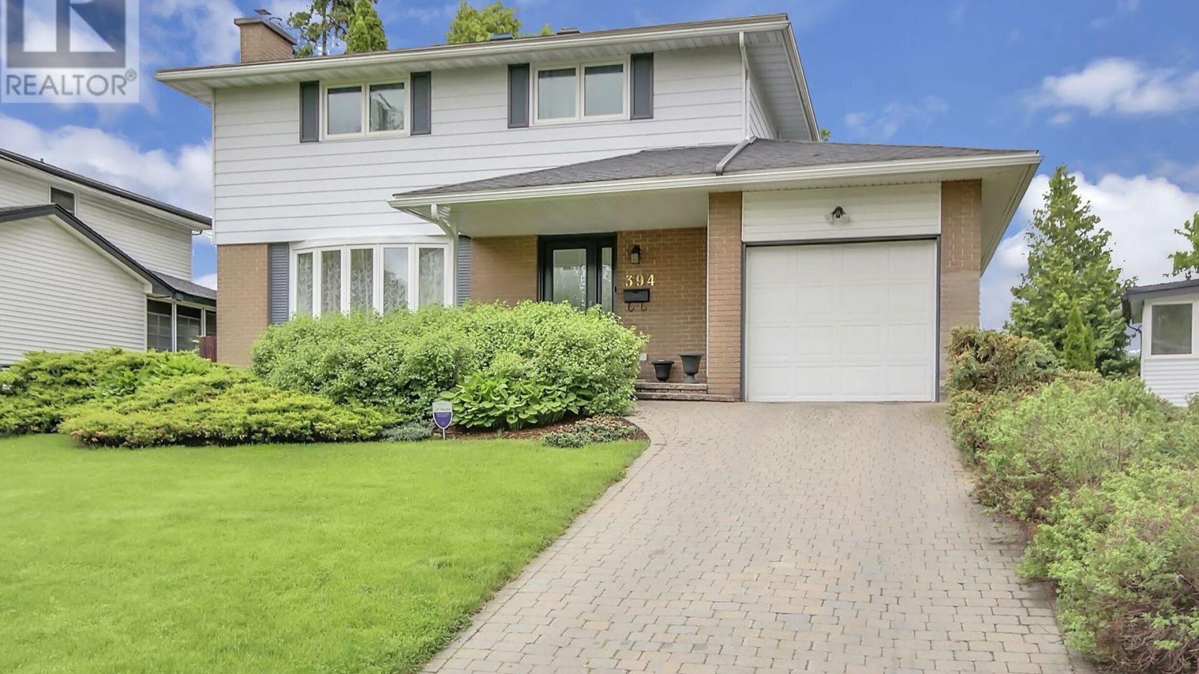 394 HALLDON PLACE N Image