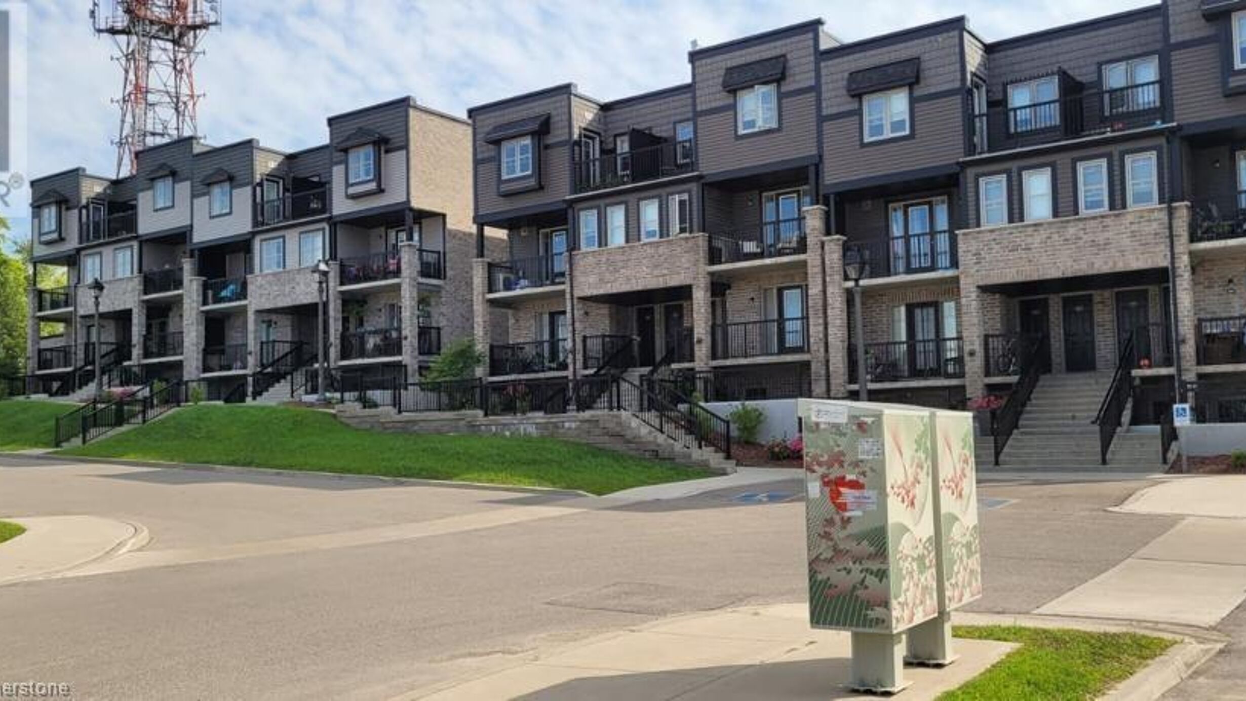 1989 OTTAWA Street S Unit# 65A Image