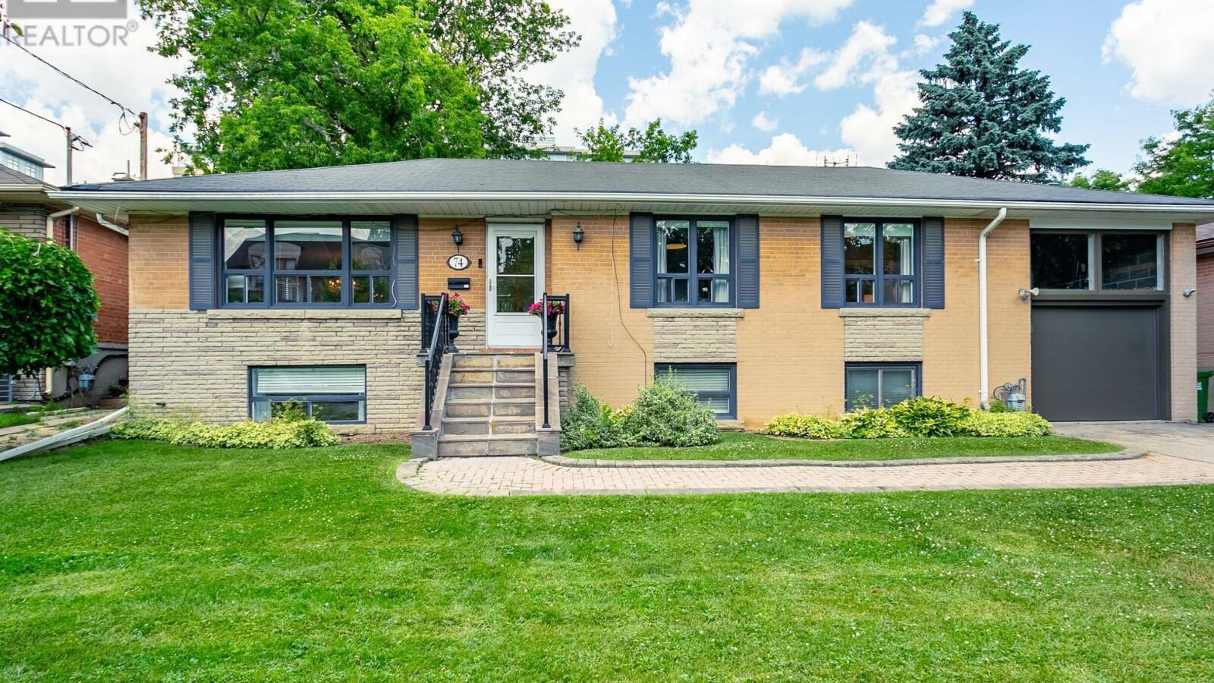 74 ALEXIS BOULEVARD Image