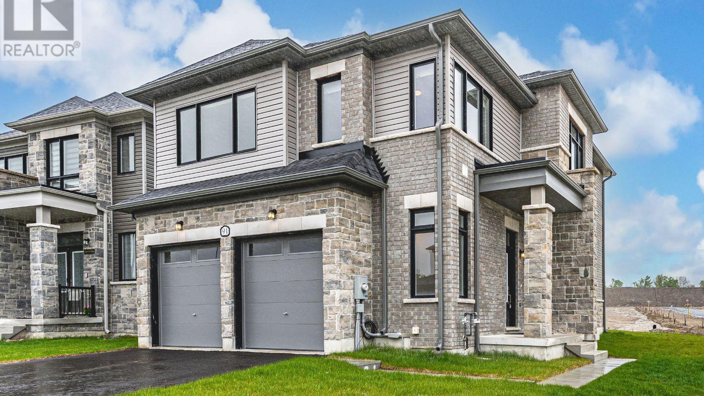 91 THICKETWOOD AVENUE Image