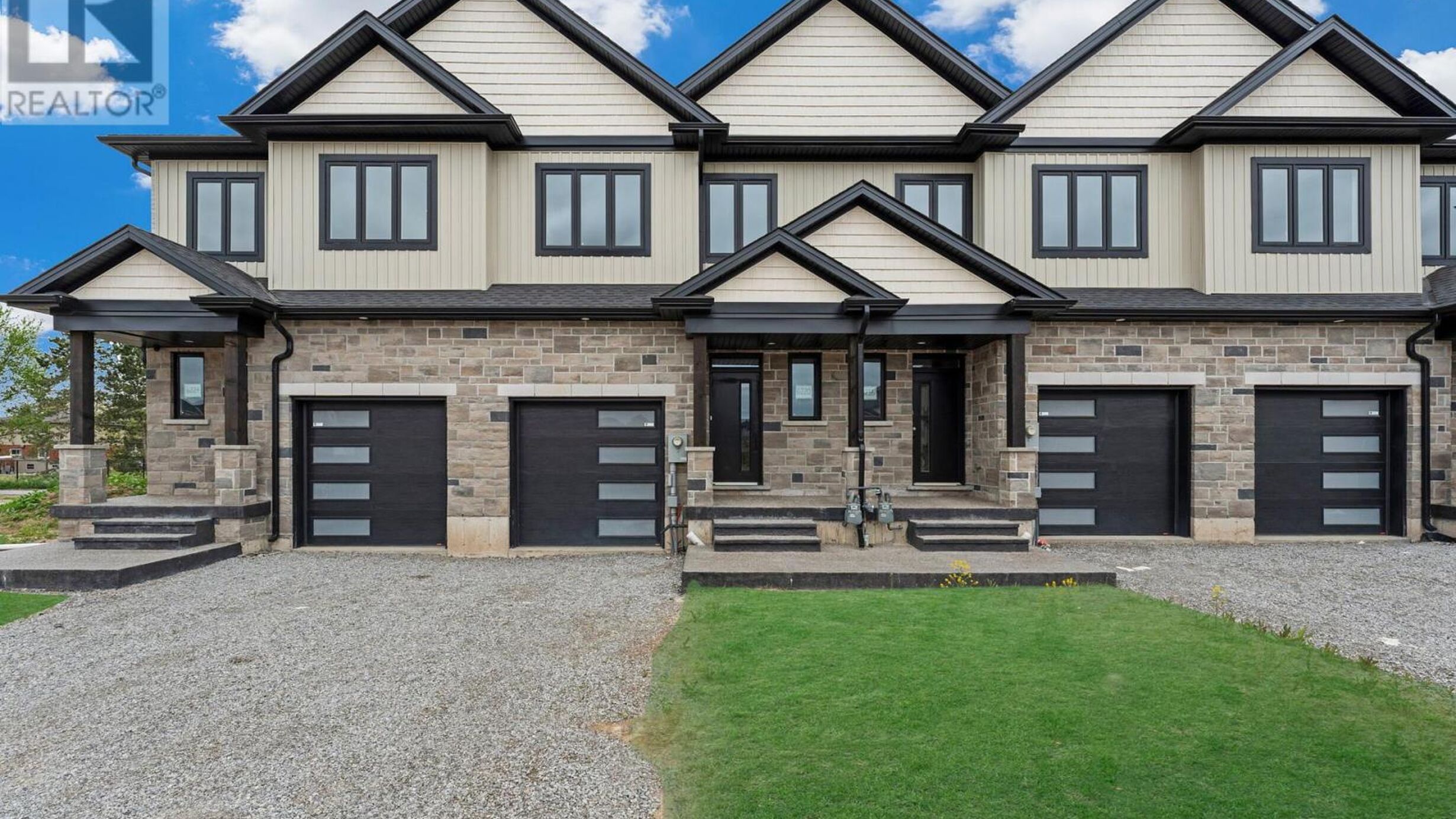 6212 CURLIN CRESCENT Image