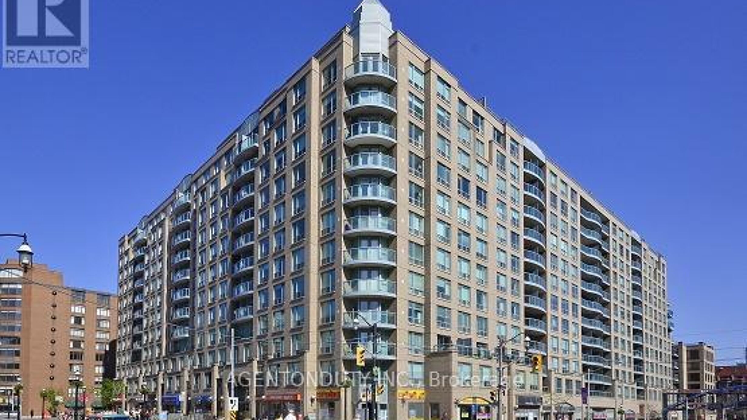 529 - 109 FRONT STREET E Image