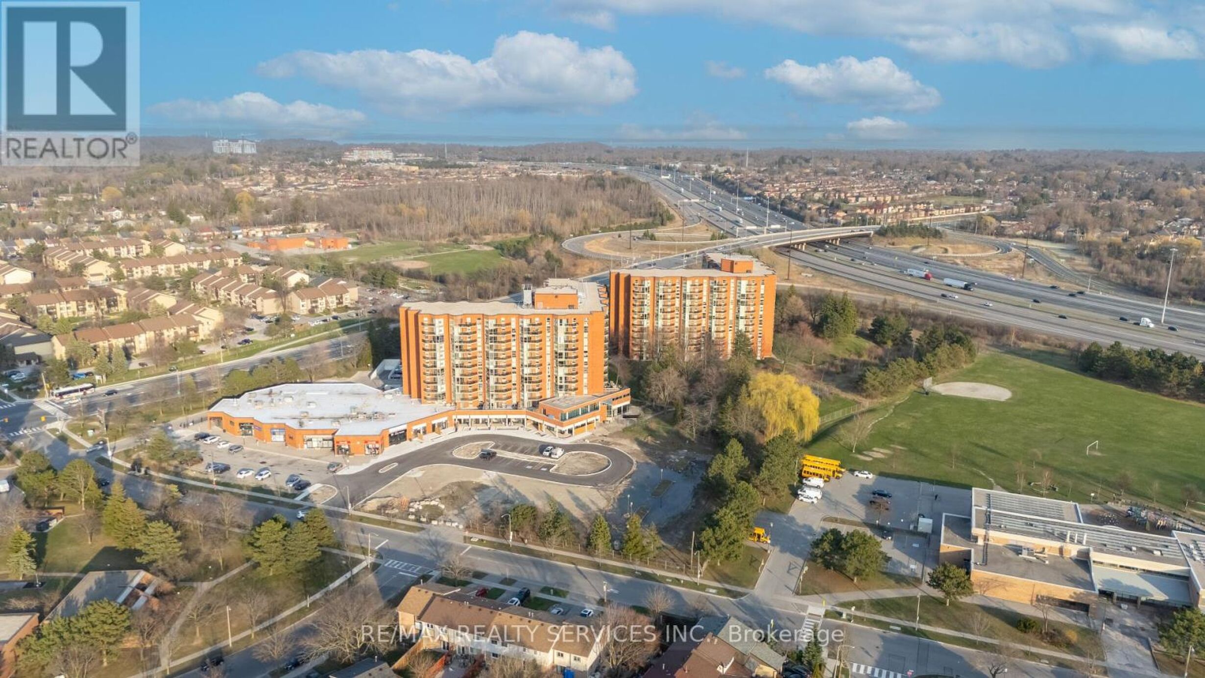 #6 - 30 DEAN PARK ROAD Image