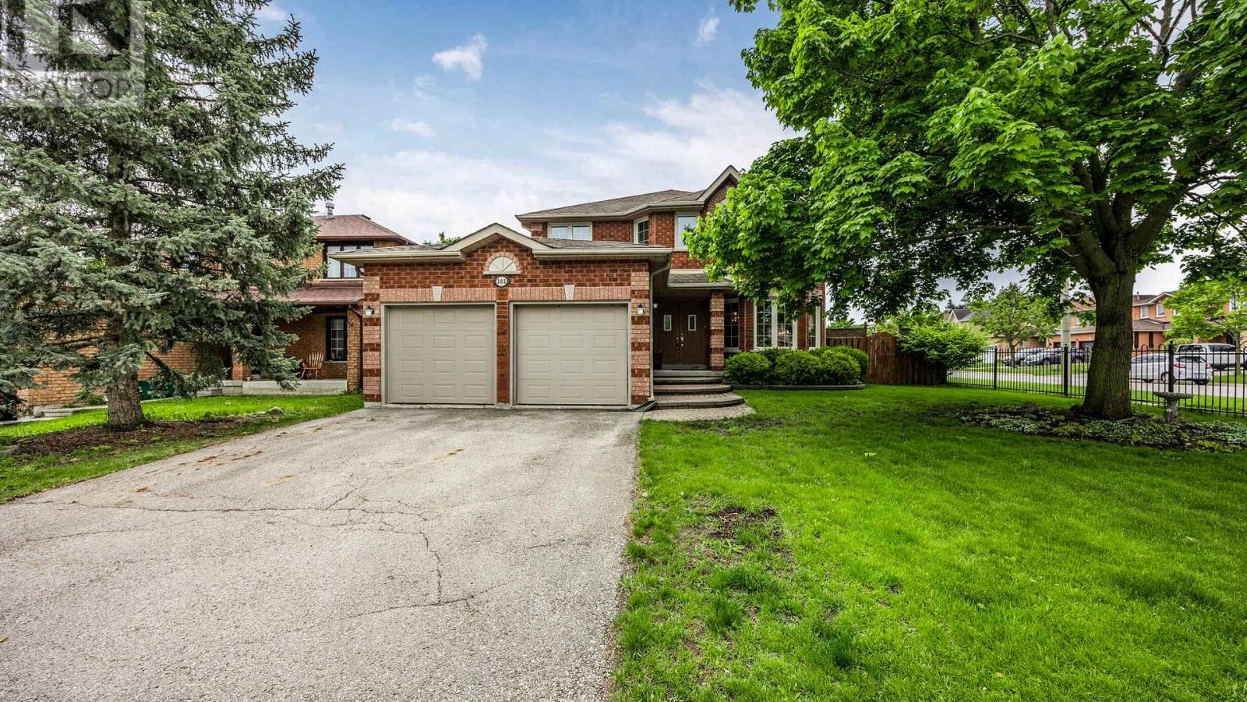 303 LIVINGSTONE STREET W Image