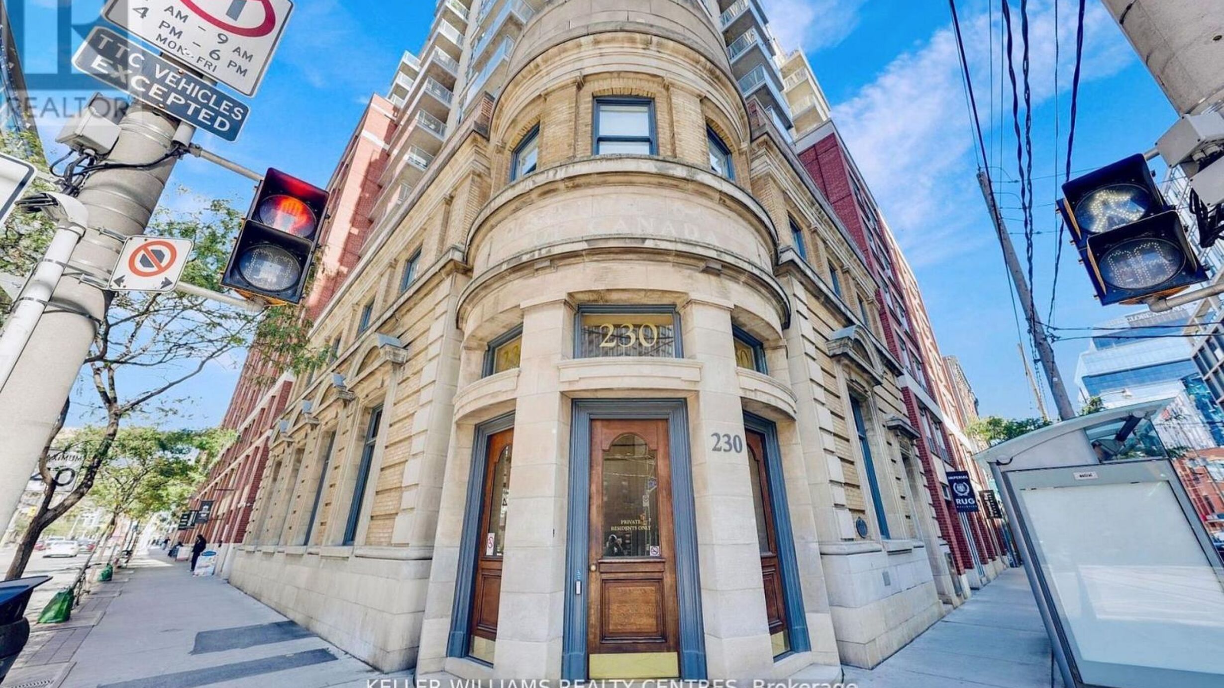 522 - 230 KING STREET E Image