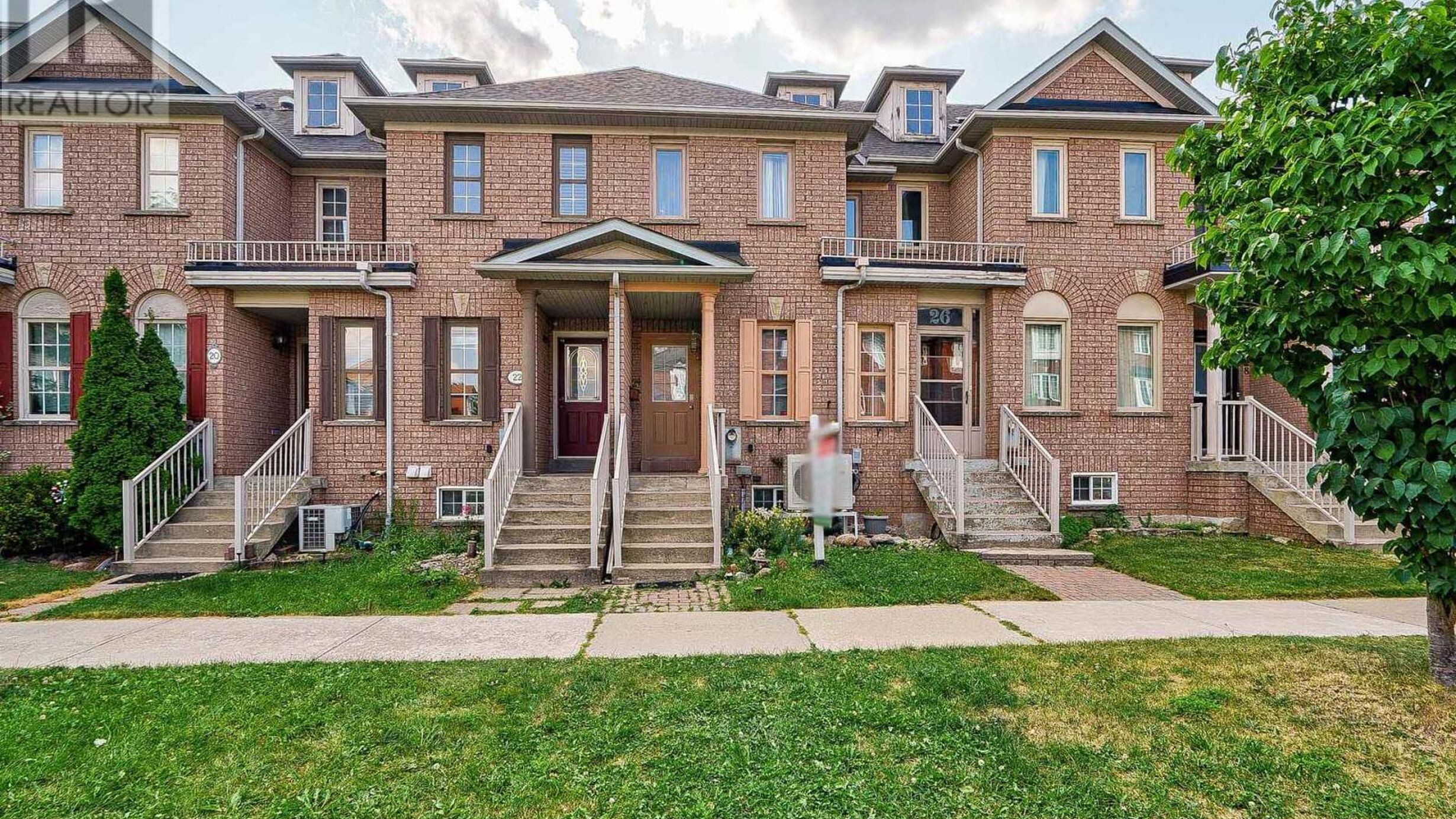 24 ELLESMERE STREET Image