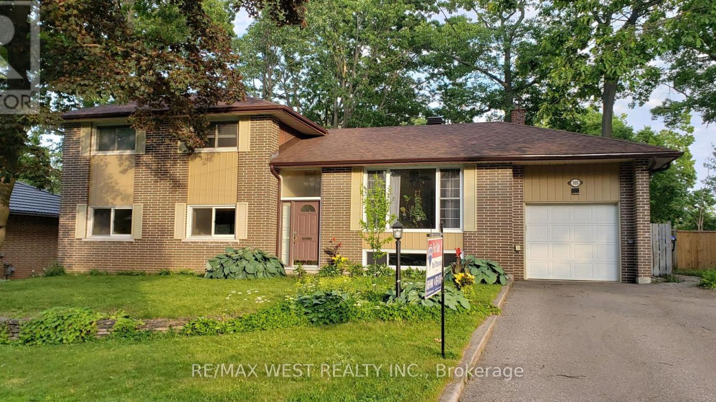 105 SHIRLEY AVENUE Image