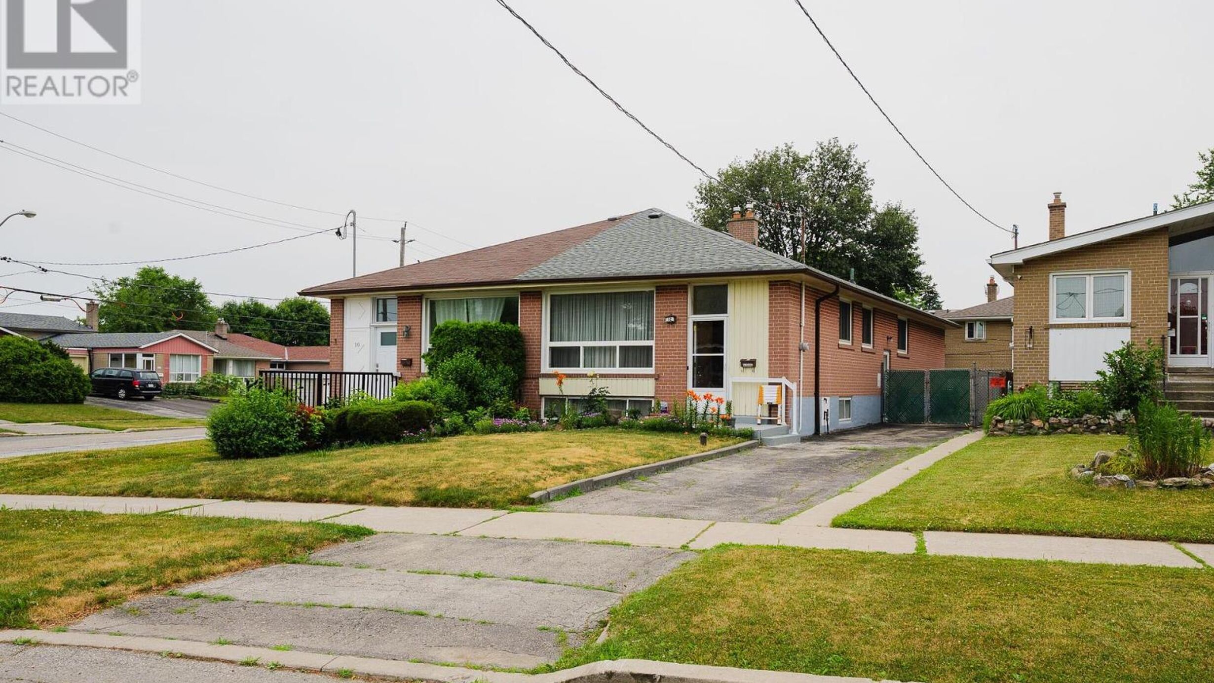 12 ROYWOOD DRIVE Image