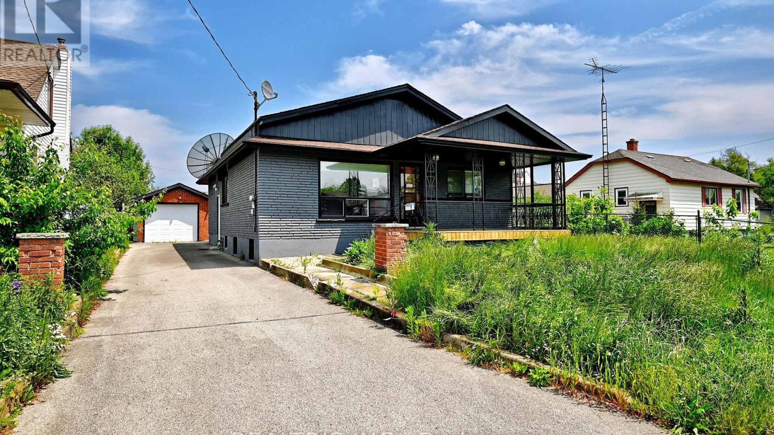 6 LUCERNE PLACE Image