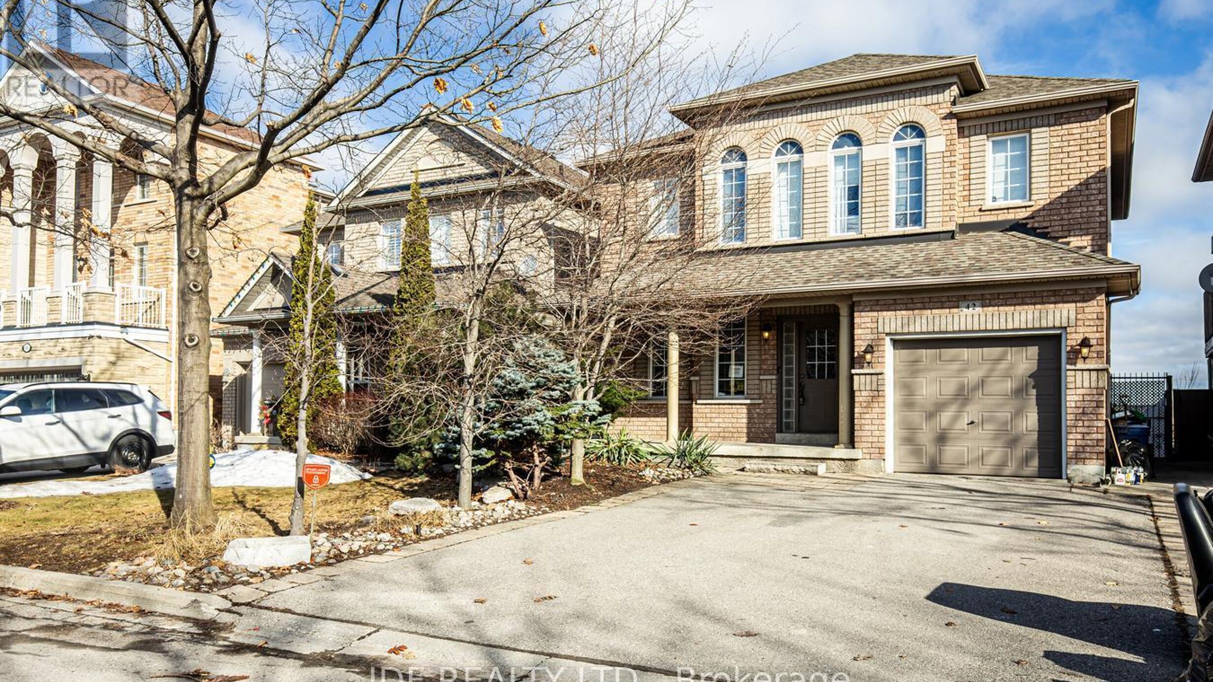 42 SUNVIEW DRIVE Image