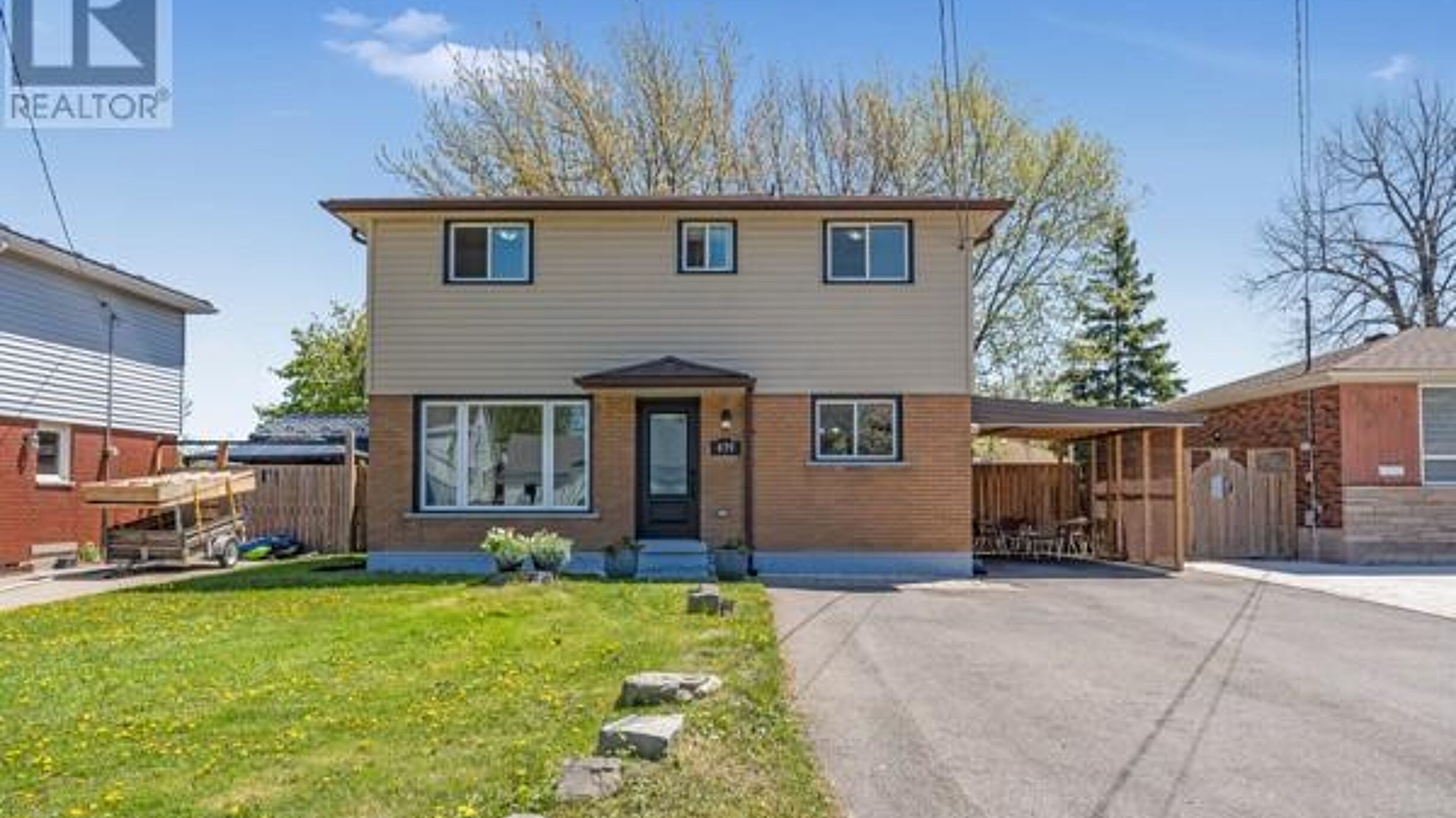 879 UPPER SHERMAN Avenue Image