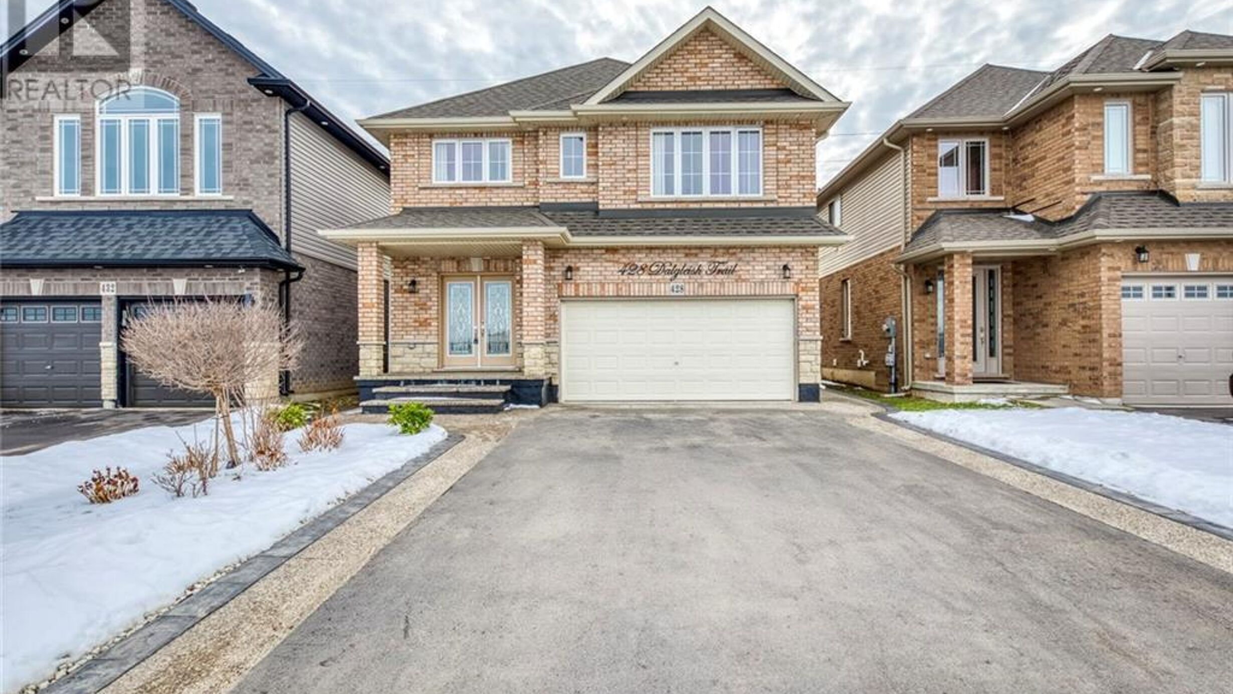 428 DALGLEISH TRAIL Image