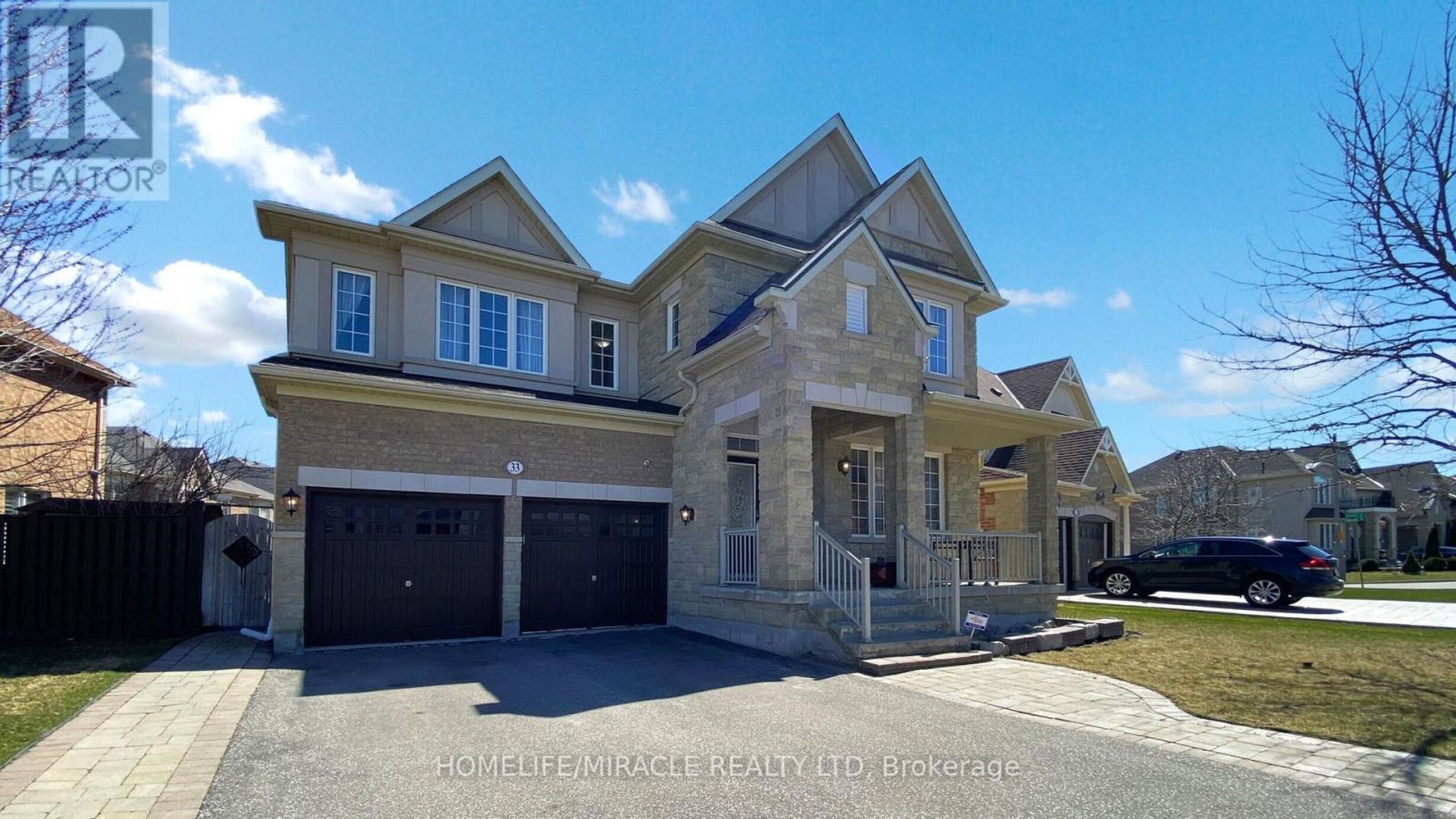 33 GARRYOAKS DRIVE Image