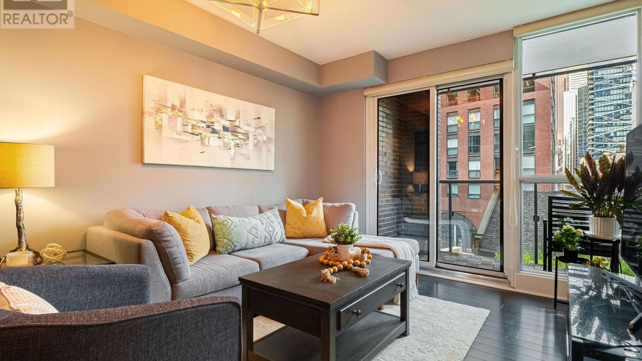313 - 295 ADELAIDE STREET W Image