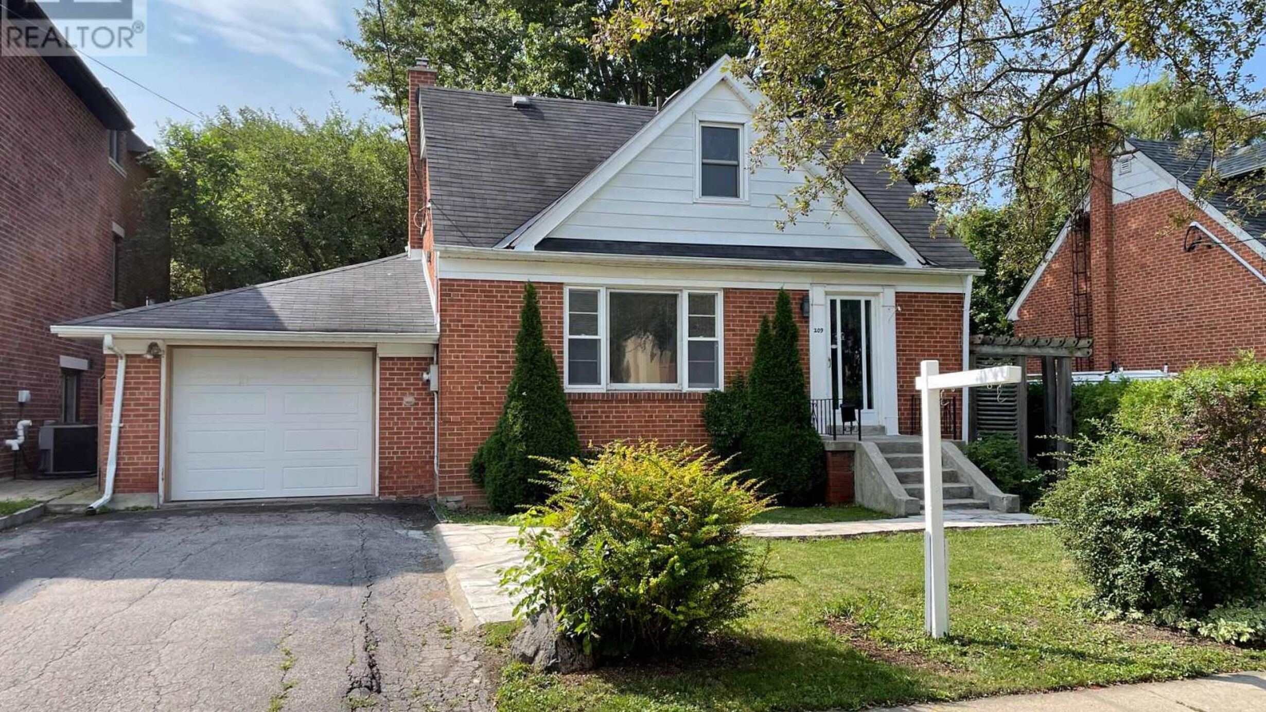 209 HOMEWOOD AVENUE Image
