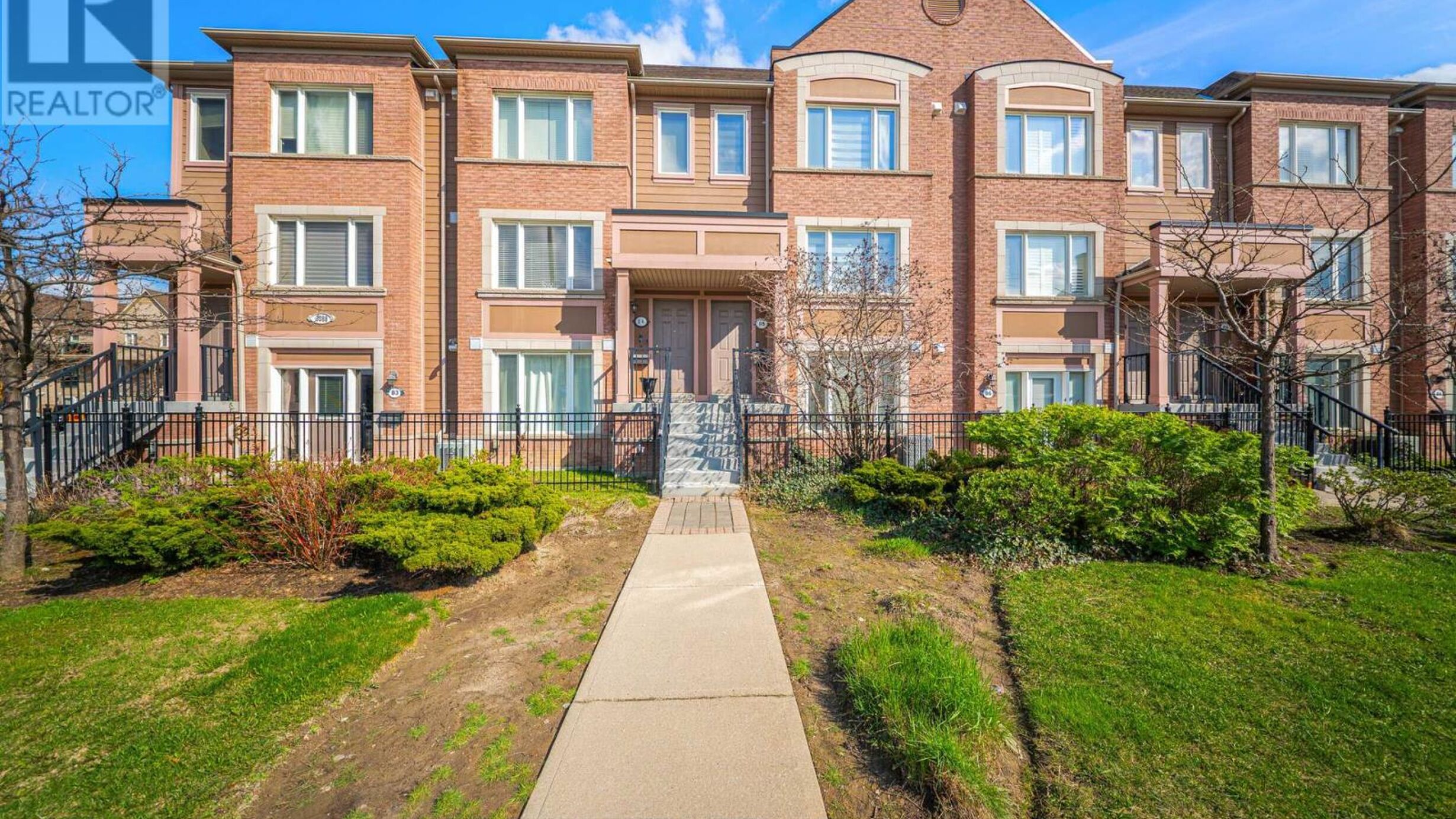 85 - 3088 EGLINTON AVENUE W Image
