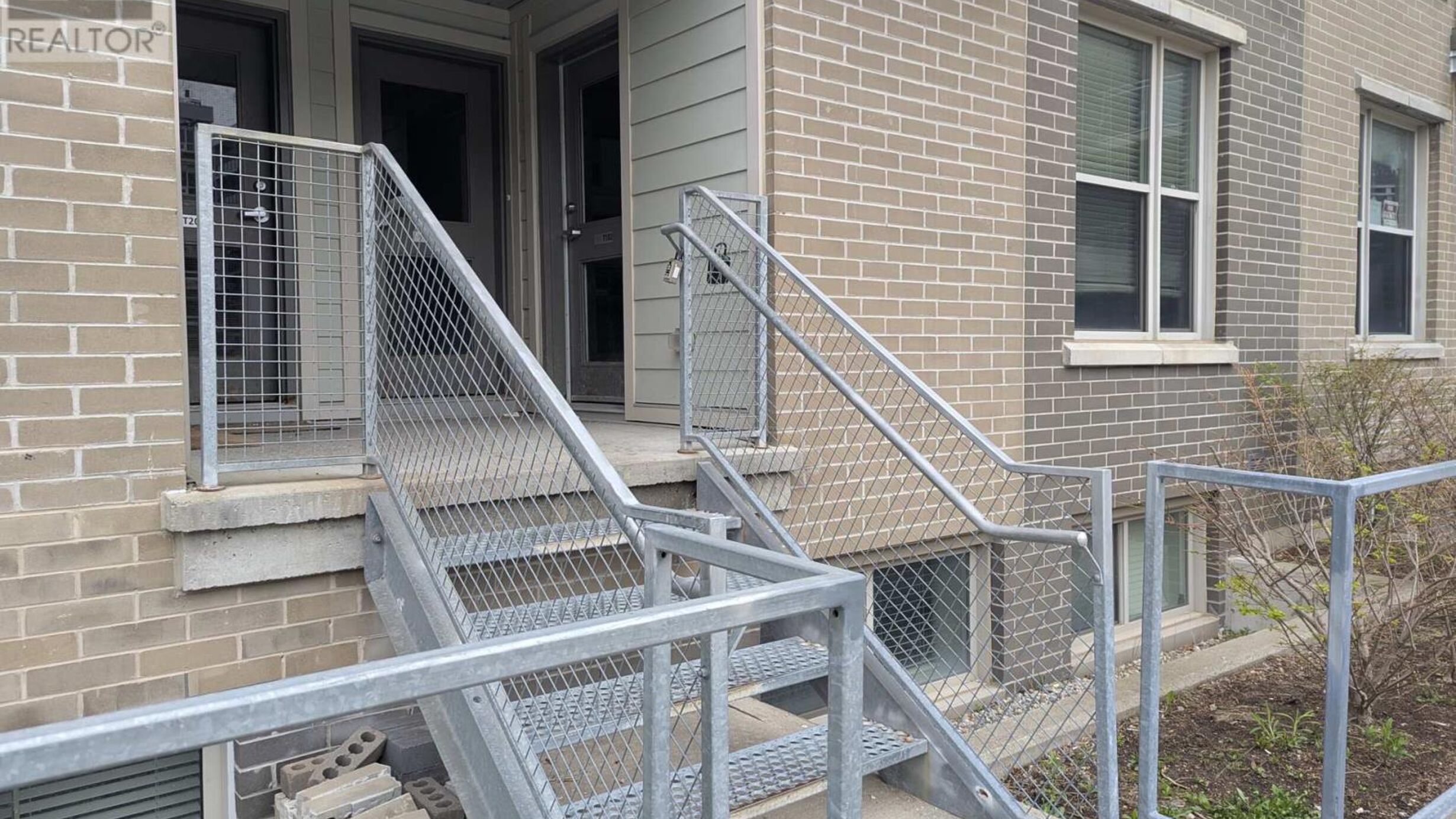 T102 - 62 BALSAM STREET Image