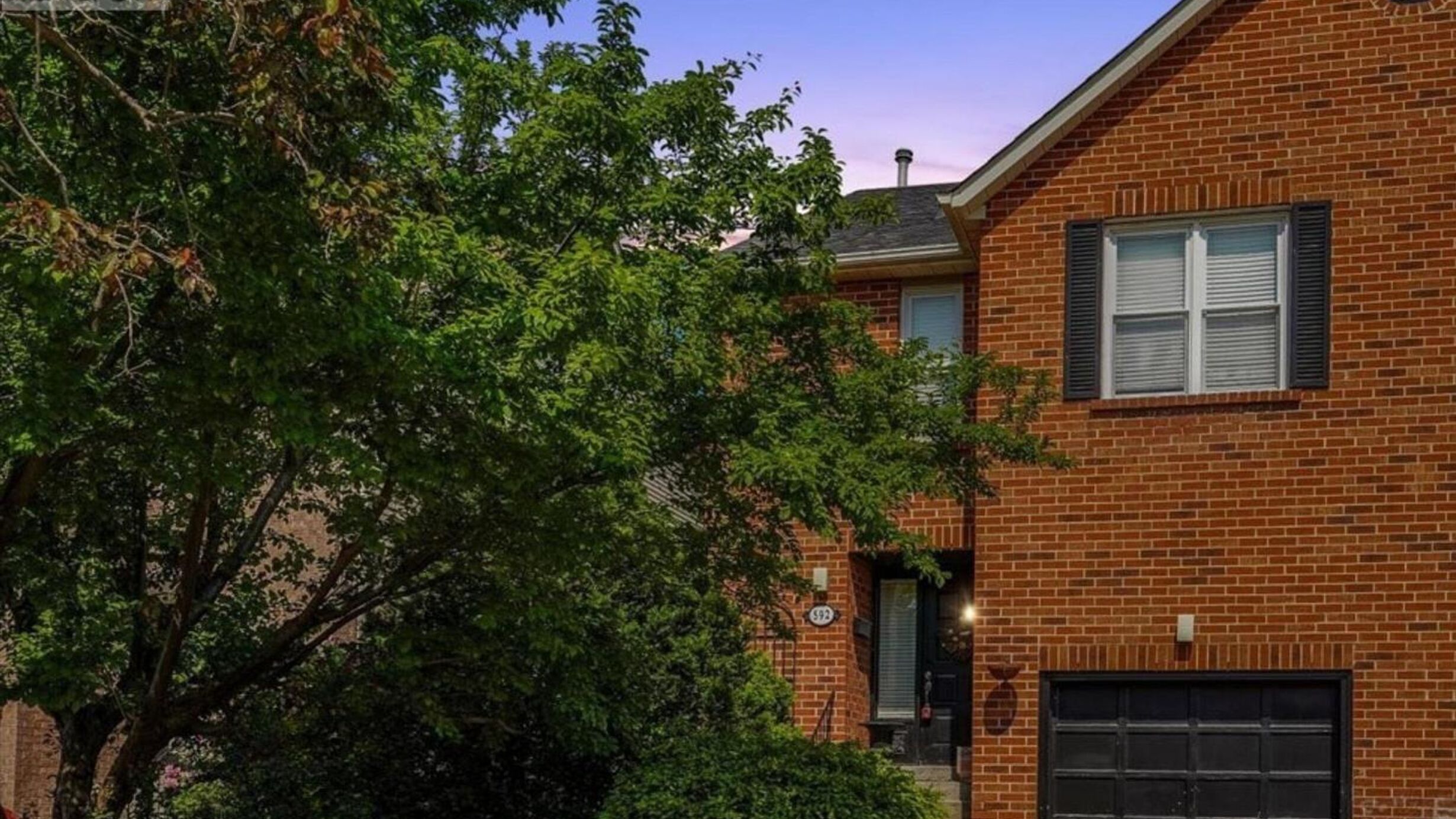 592 GALLOWAY CRESCENT Image