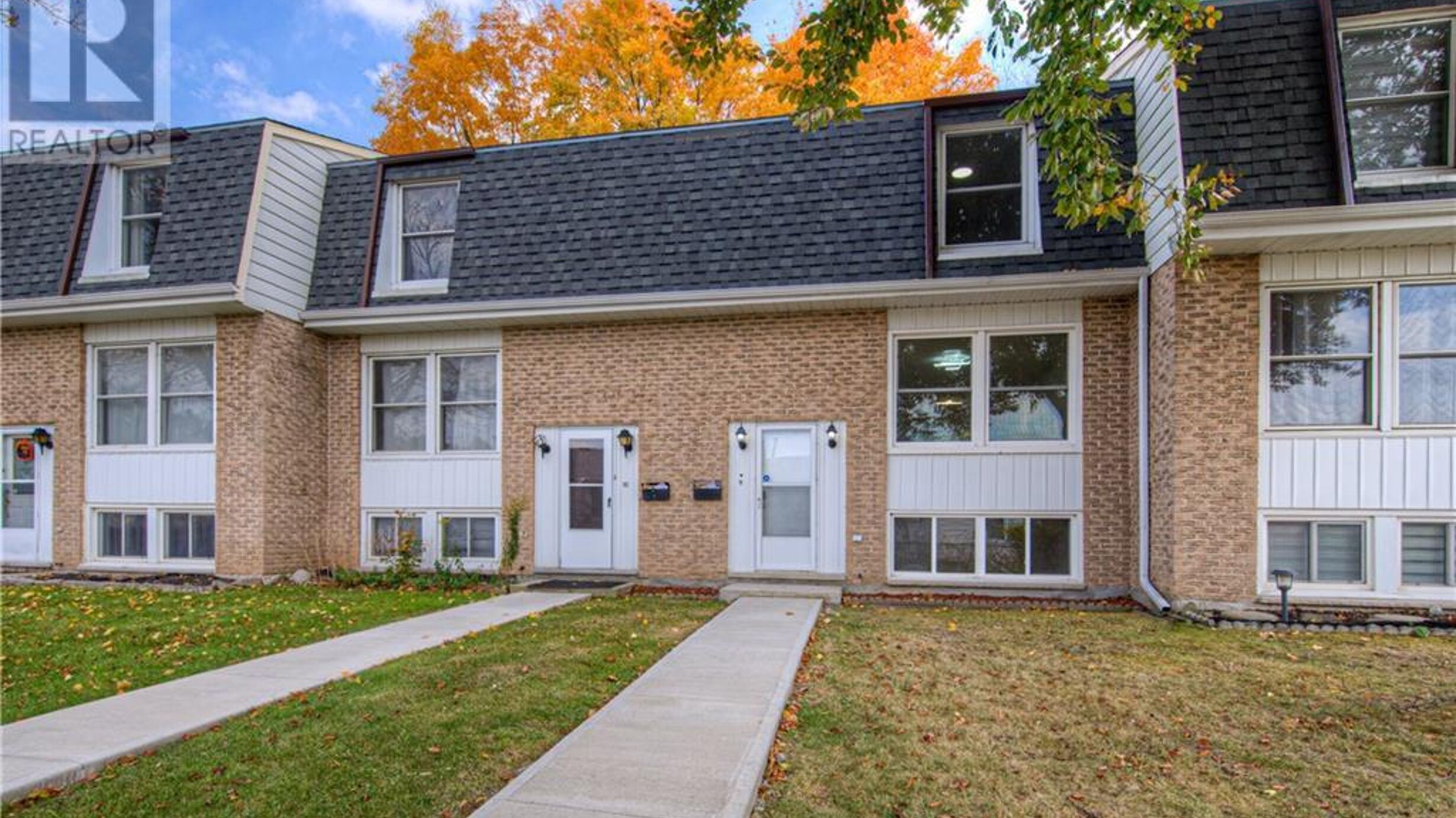 206 GREEN VALLEY Drive Unit# 9 Image