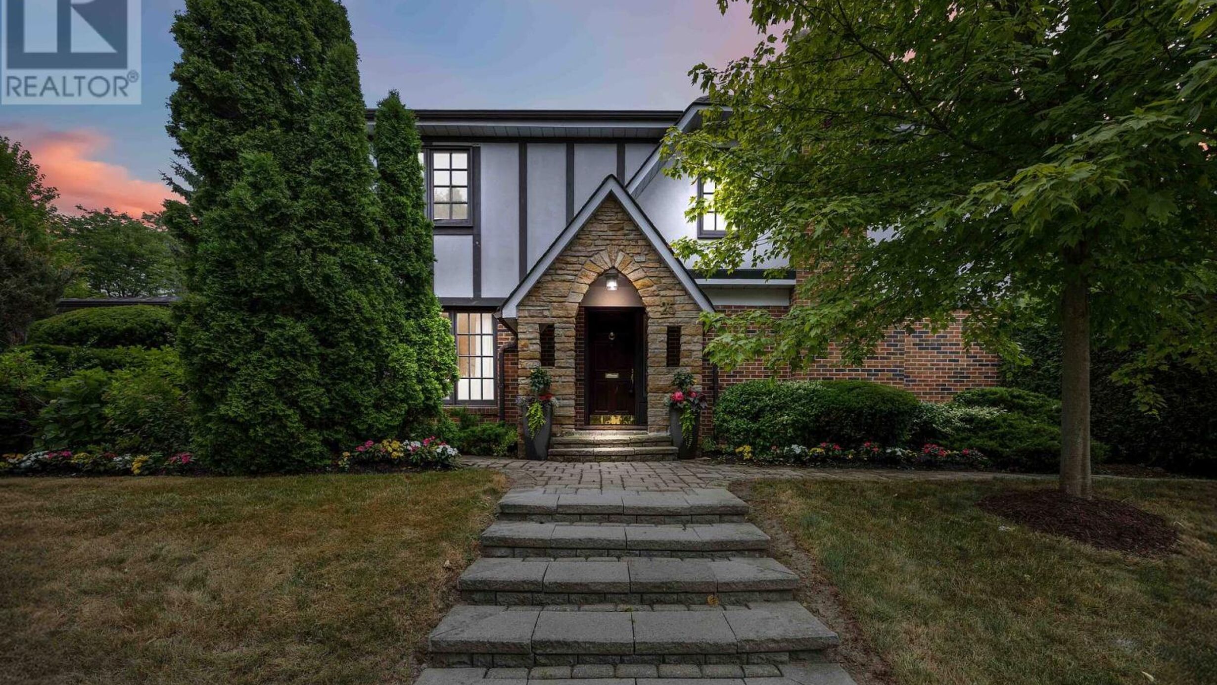 25 HARLINGTON ROAD Image