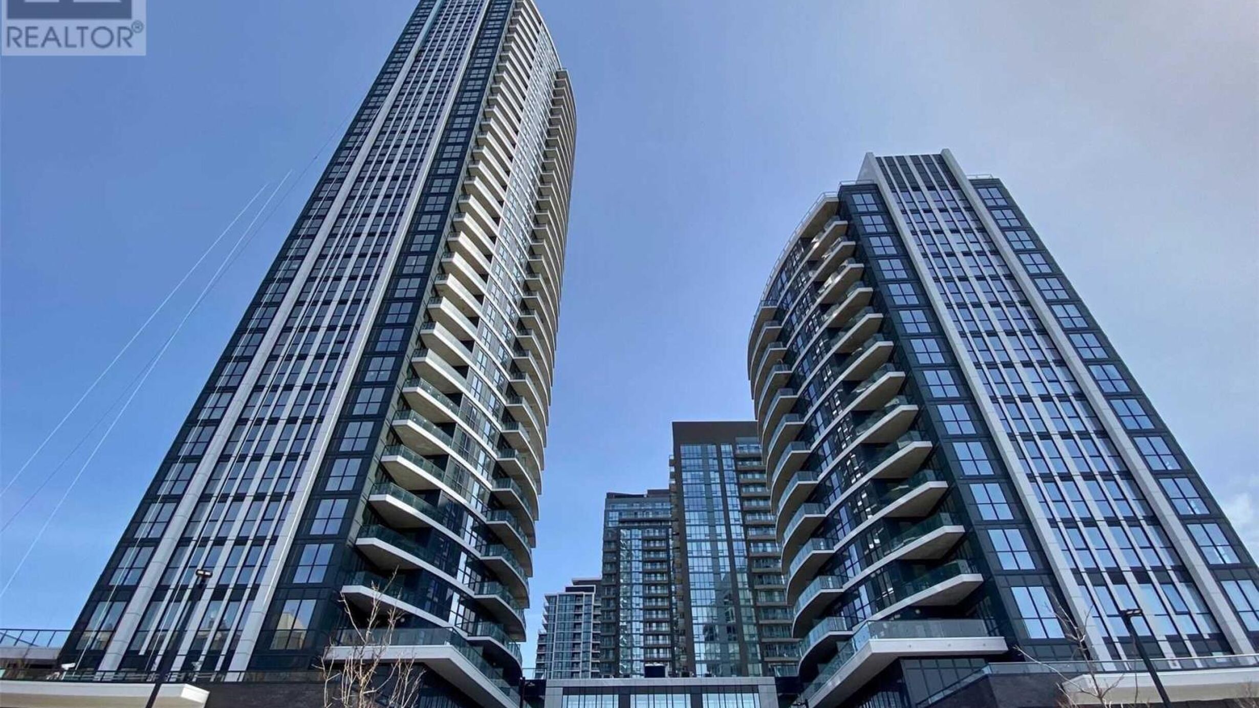 2513 - 35 WATERGARDEN DRIVE Image