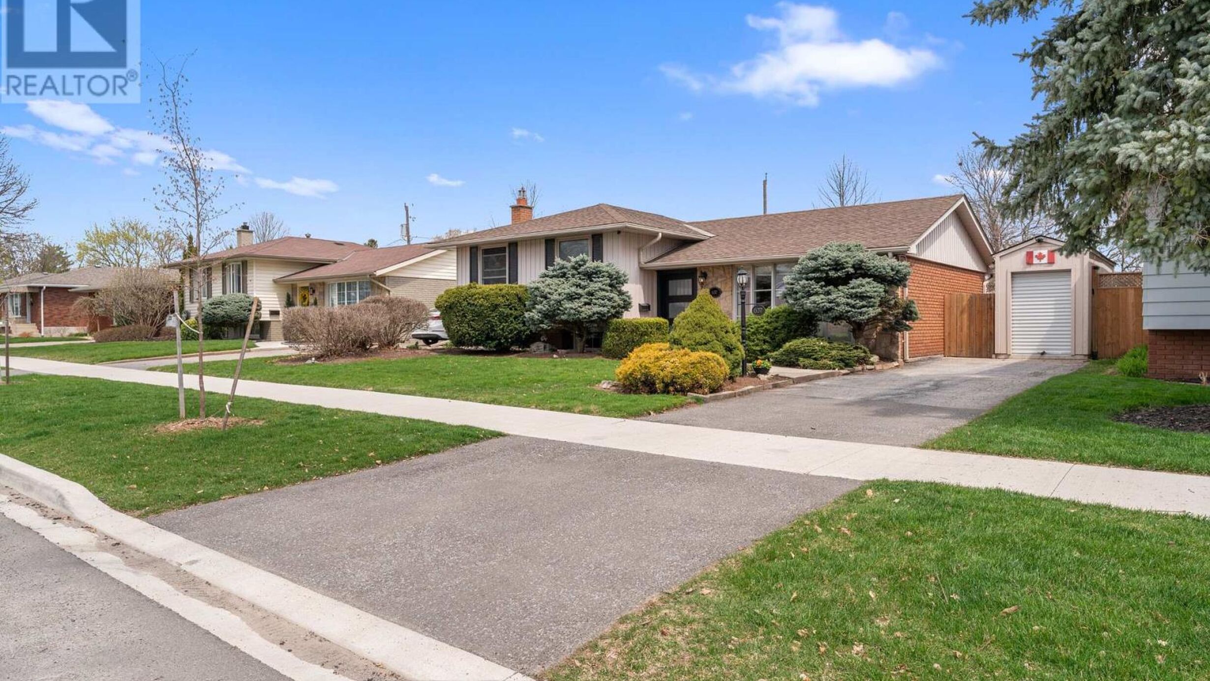 637 THORNWOOD AVENUE Image