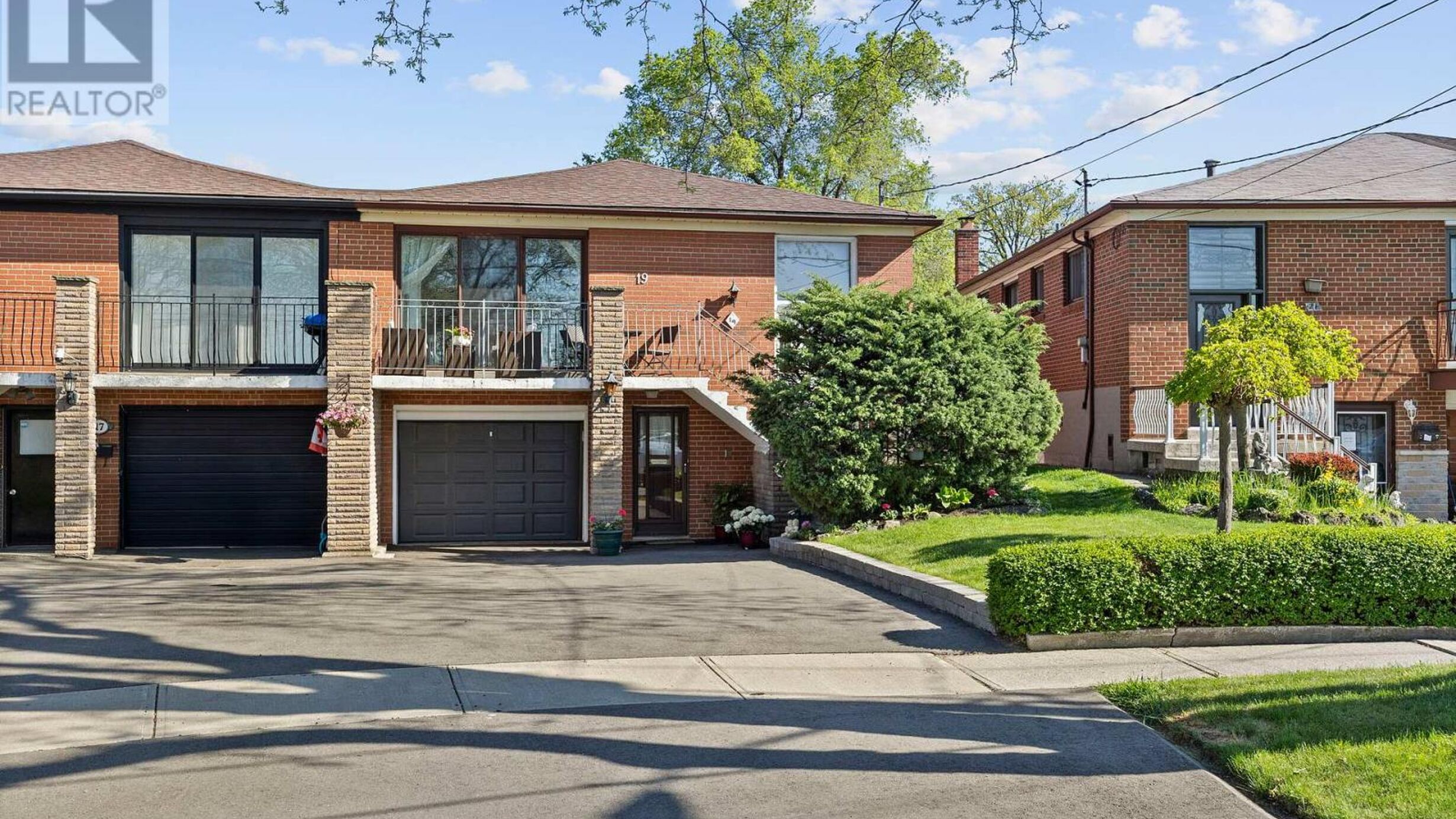 19 DEBBY COURT Image